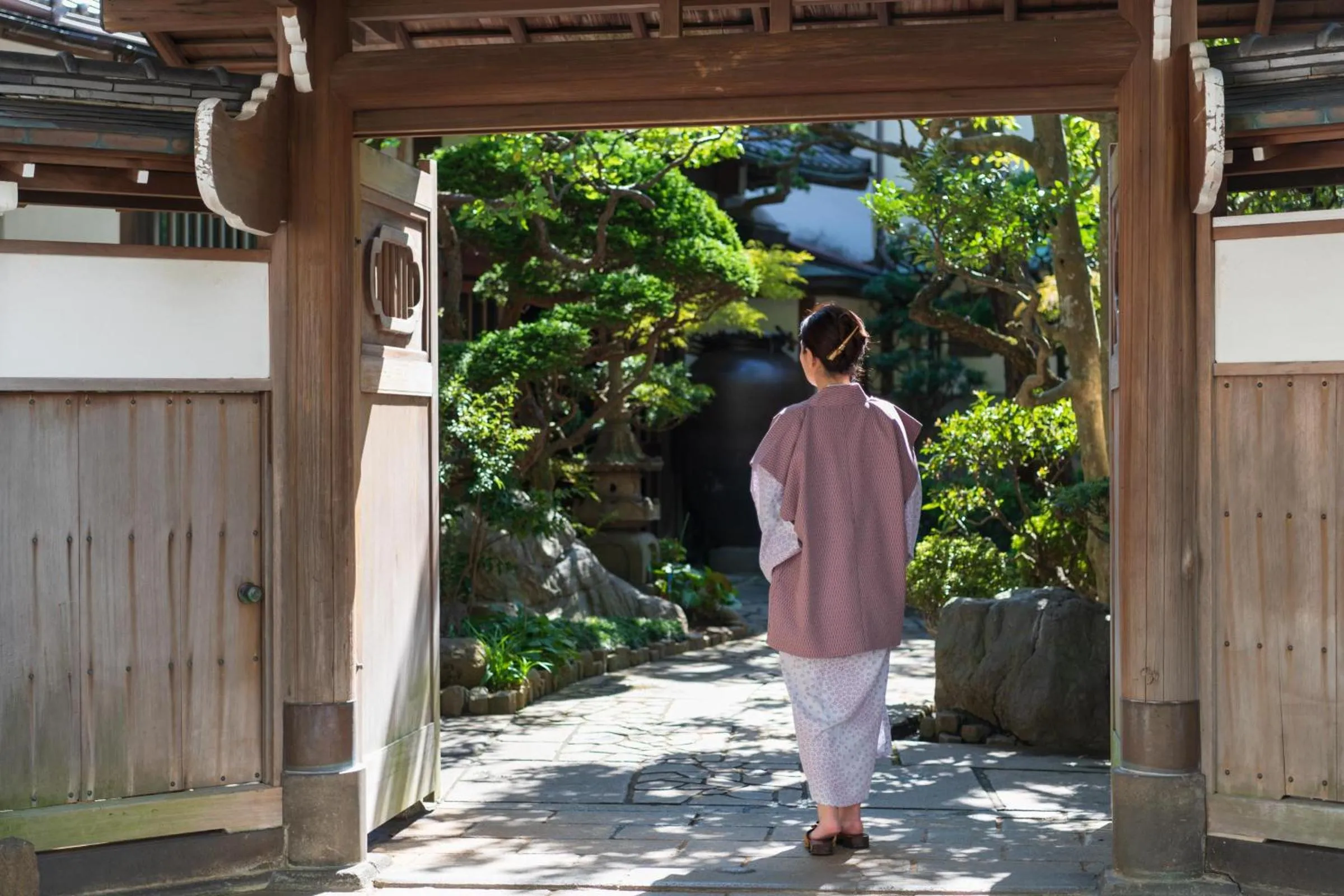 Facade/entrance in Atami Onsen Sakuraya Ryokan