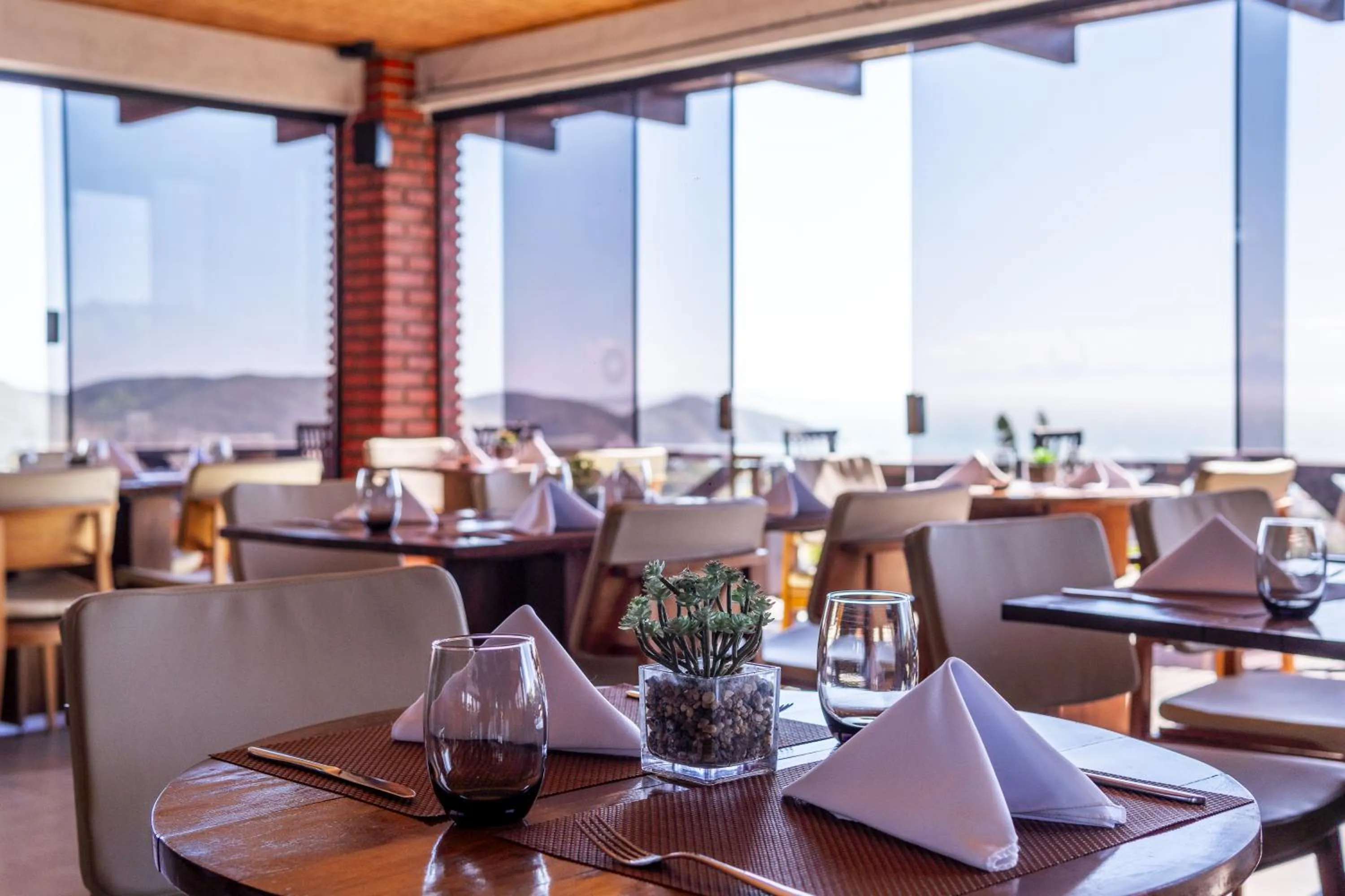 Restaurant/places to eat in Costa do Sol Boutique Hotel