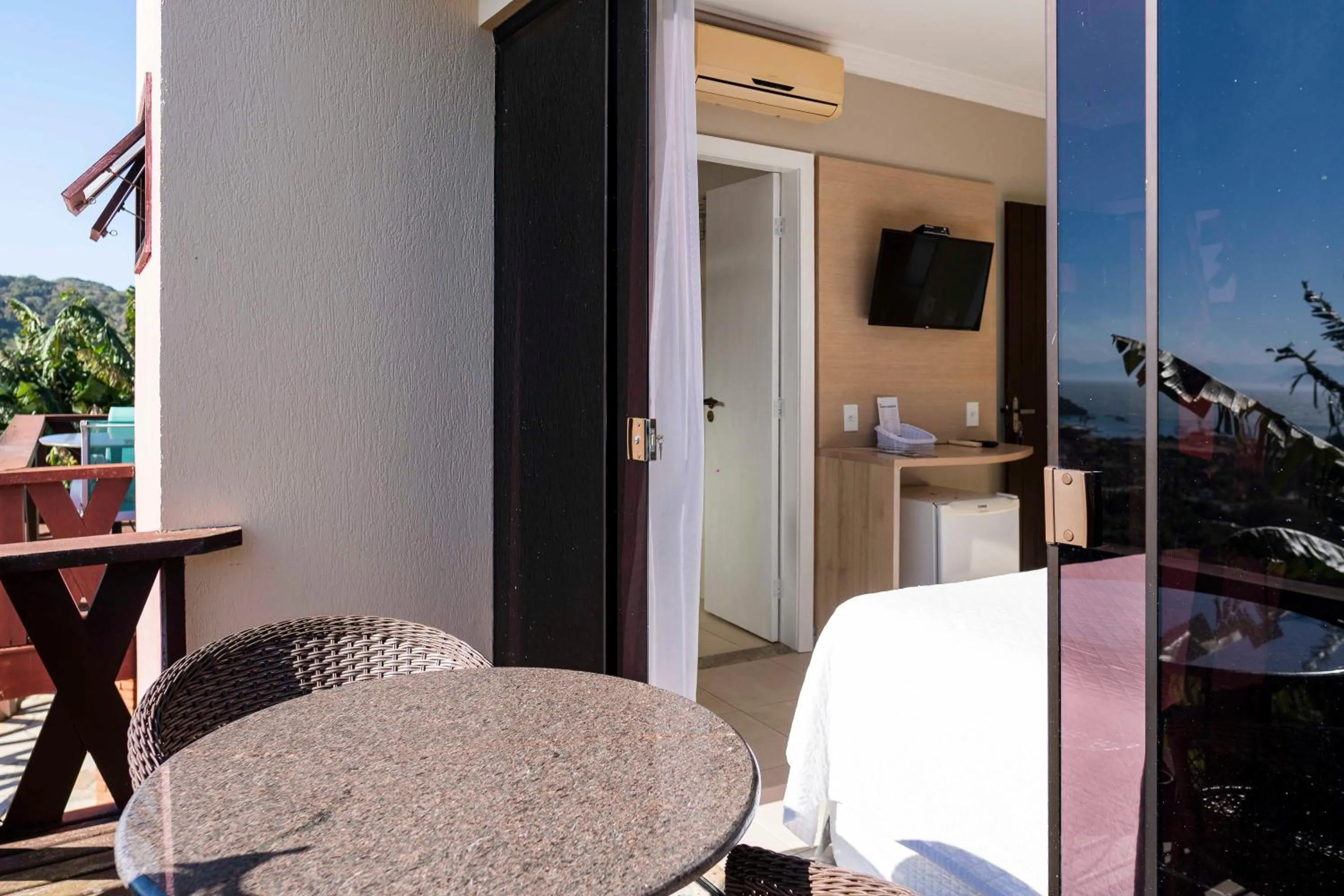 Photo of the whole room in Costa do Sol Boutique Hotel