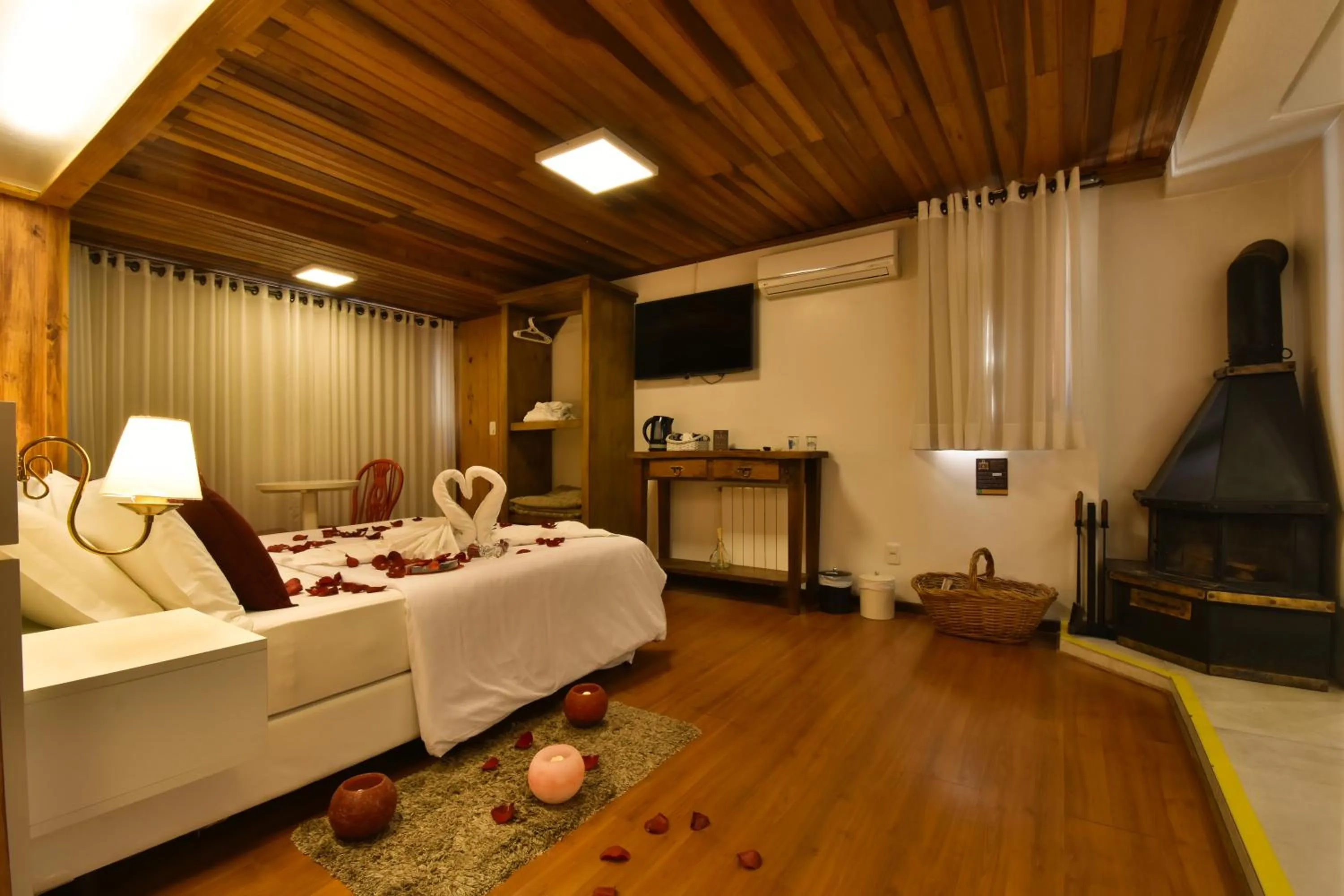 Bedroom, Bed in Pousada Borô