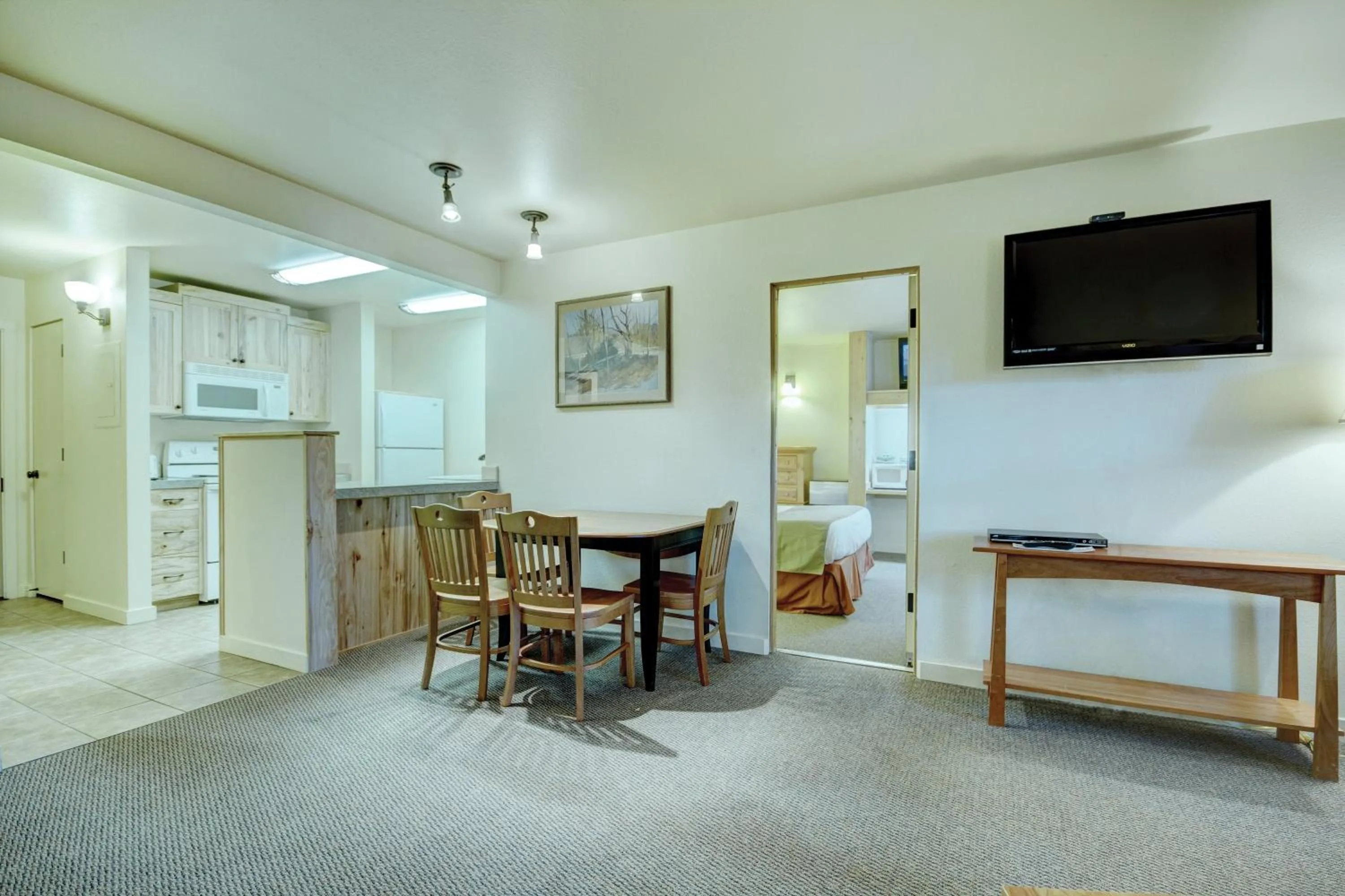 Food and drinks in Seventh Mountain Resort