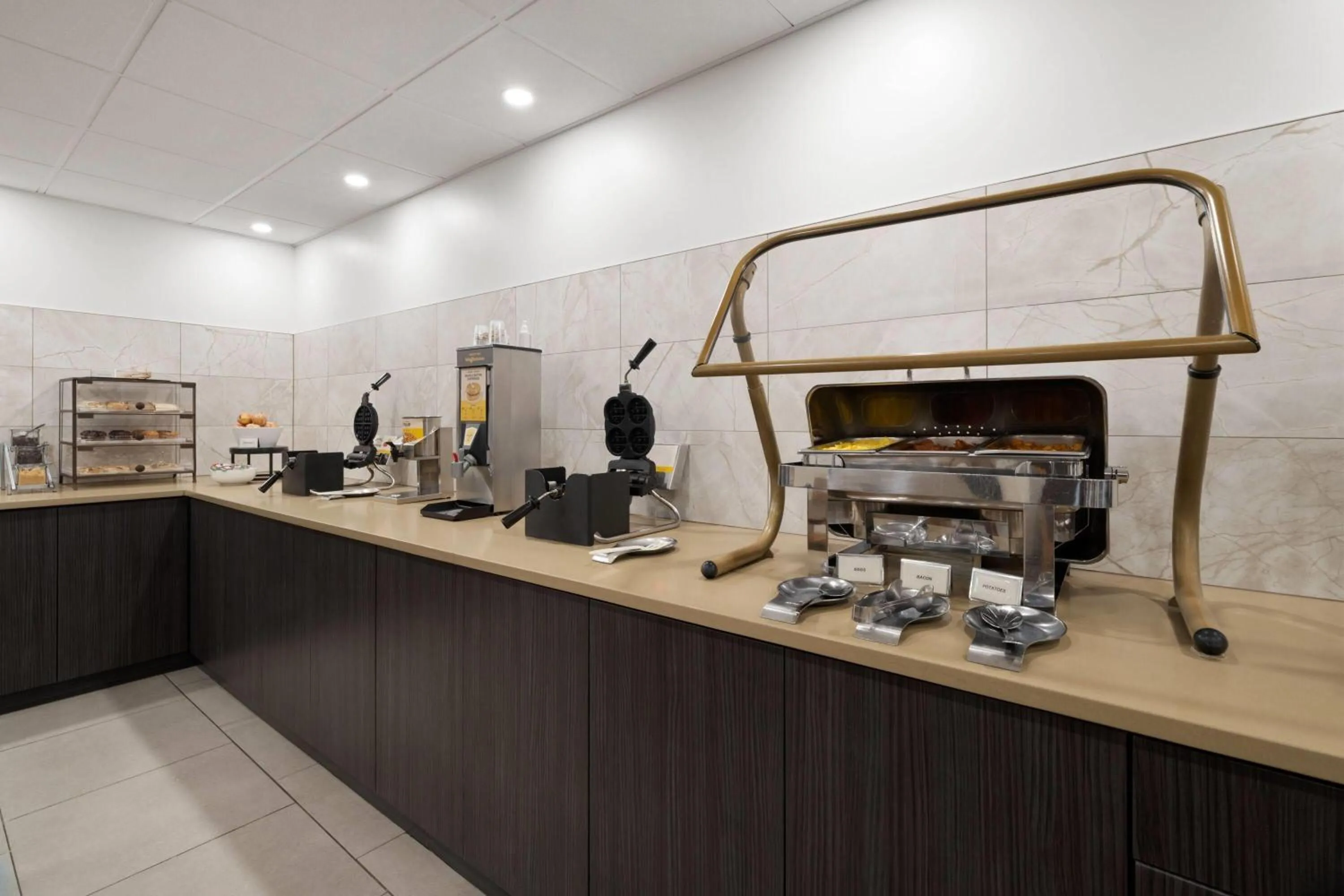 Breakfast in Wingate by Wyndham Matthews - Charlotte