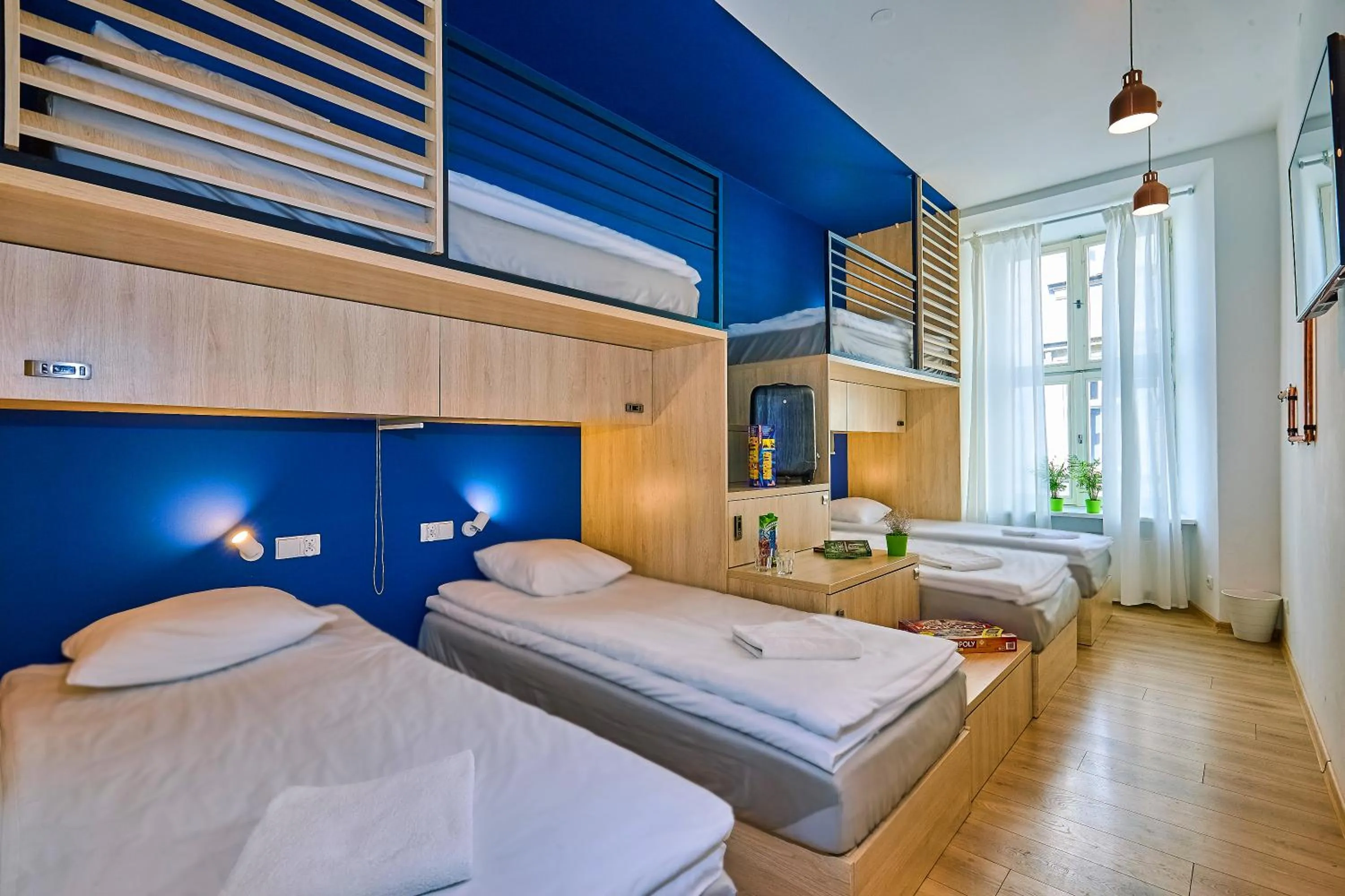 Photo of the whole room, Bed in Draggo House Rooms - Old Town