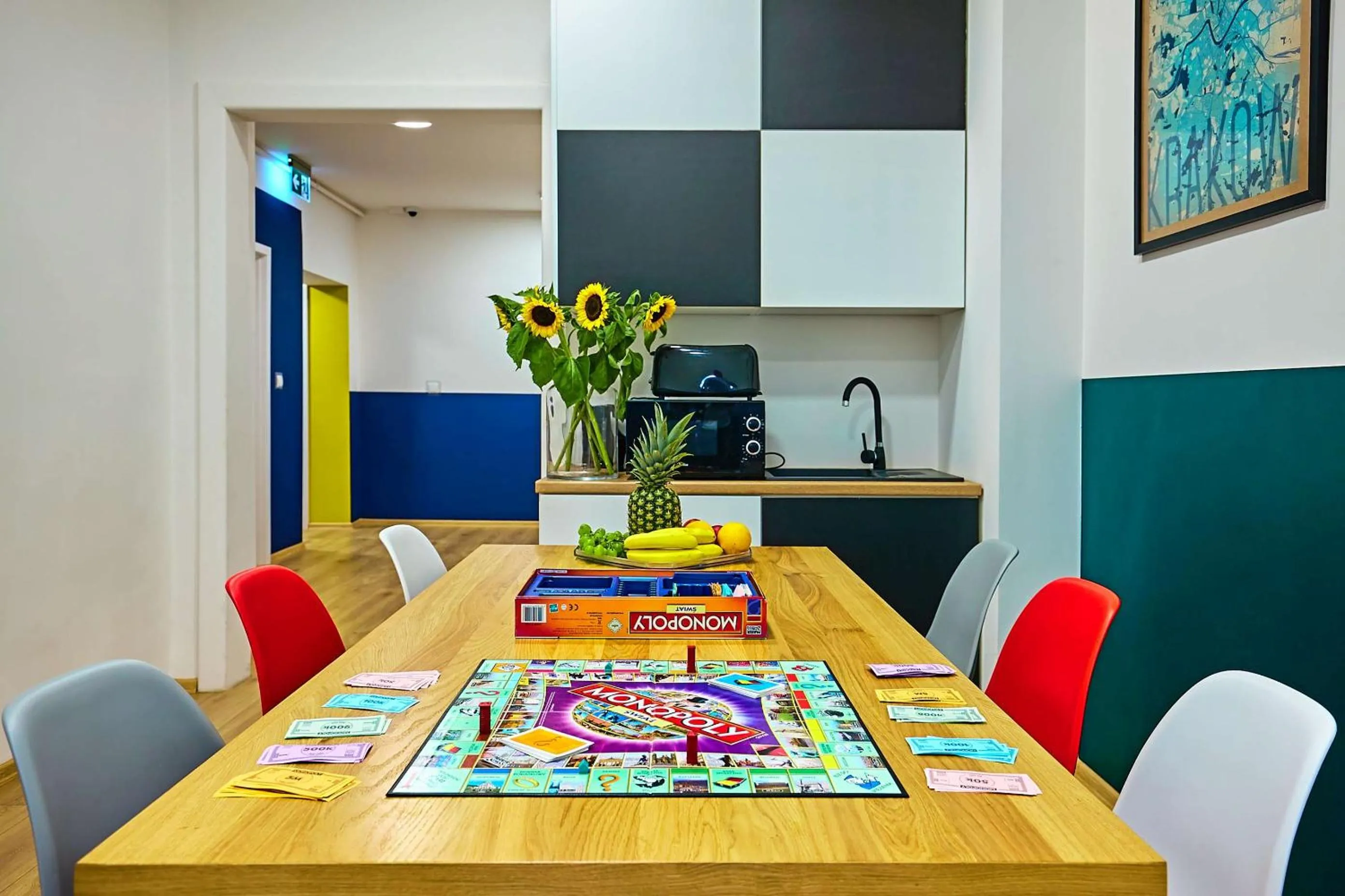 Communal lounge/ TV room in Draggo House Rooms - Old Town