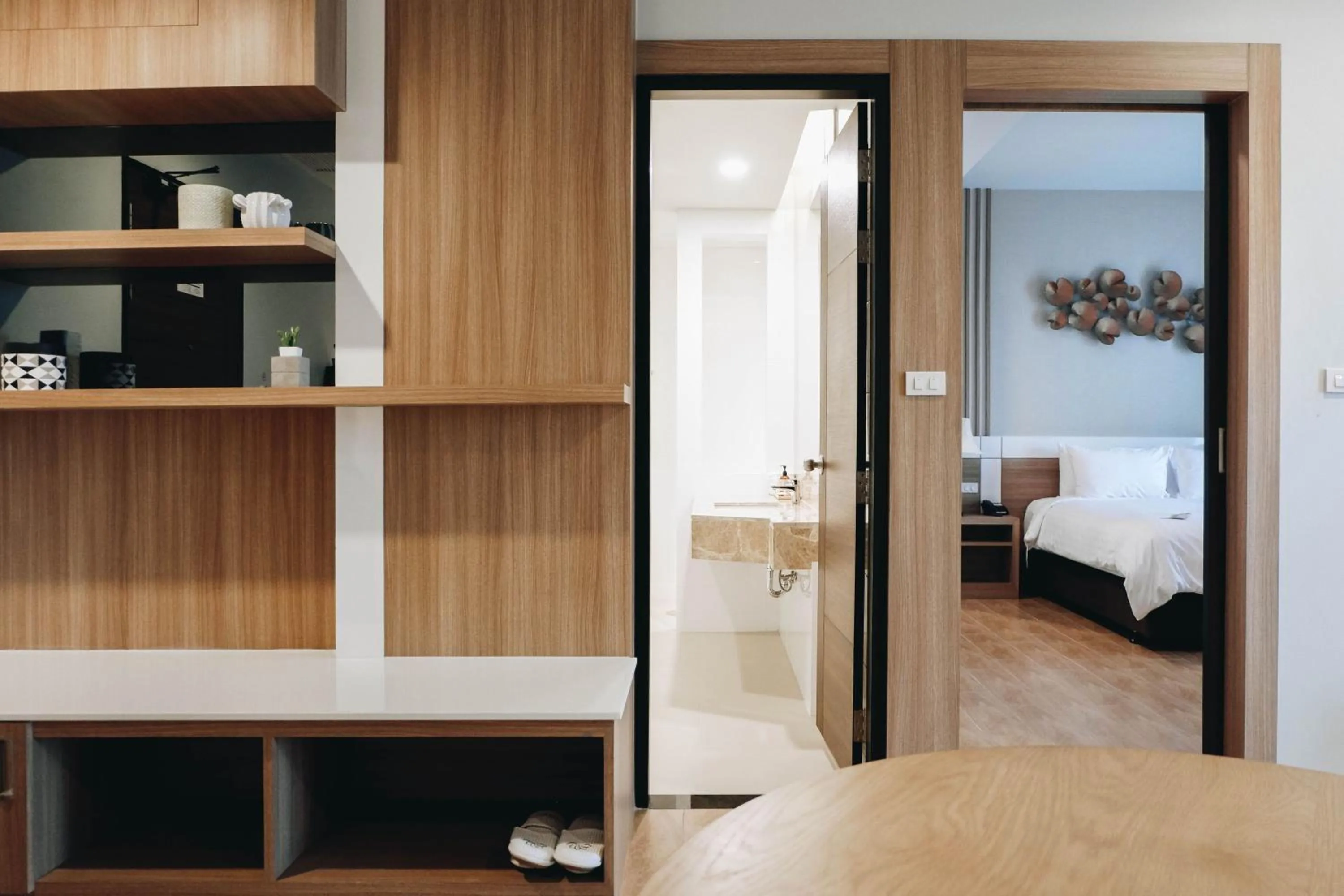 Bedroom, Bed in Civilize Hotel