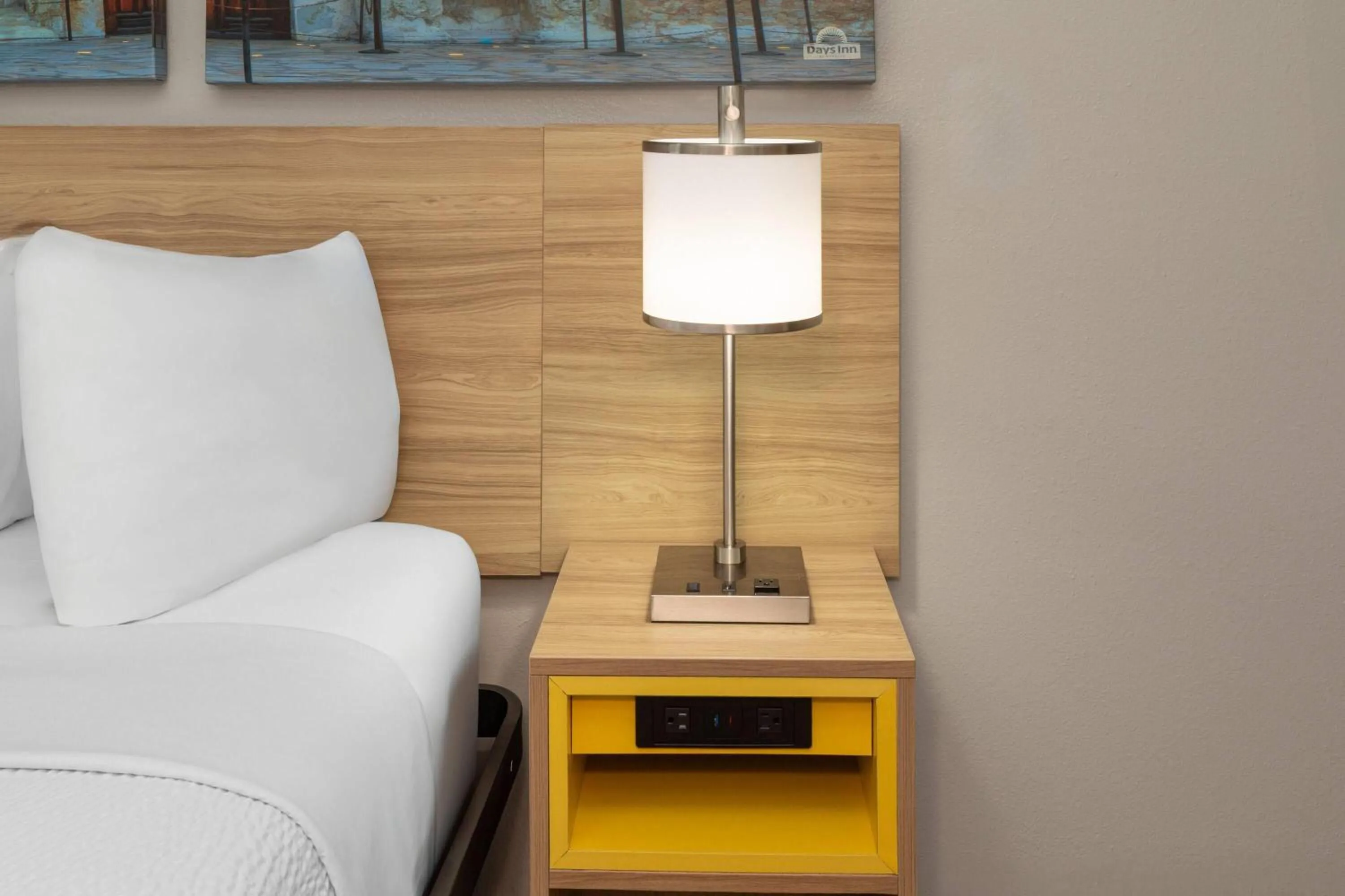 Photo of the whole room in Days Inn by Wyndham Temple