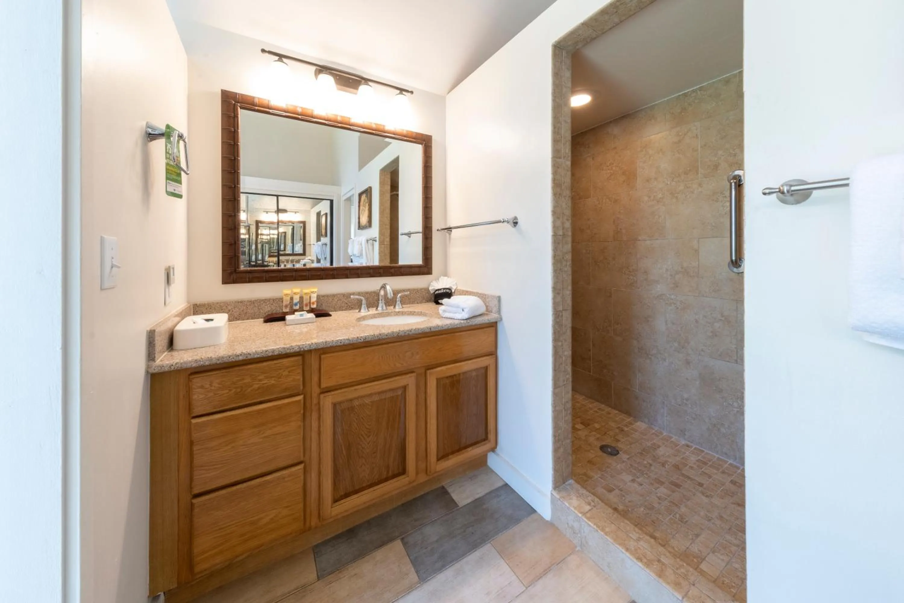 Bathroom in Makai Club Resort