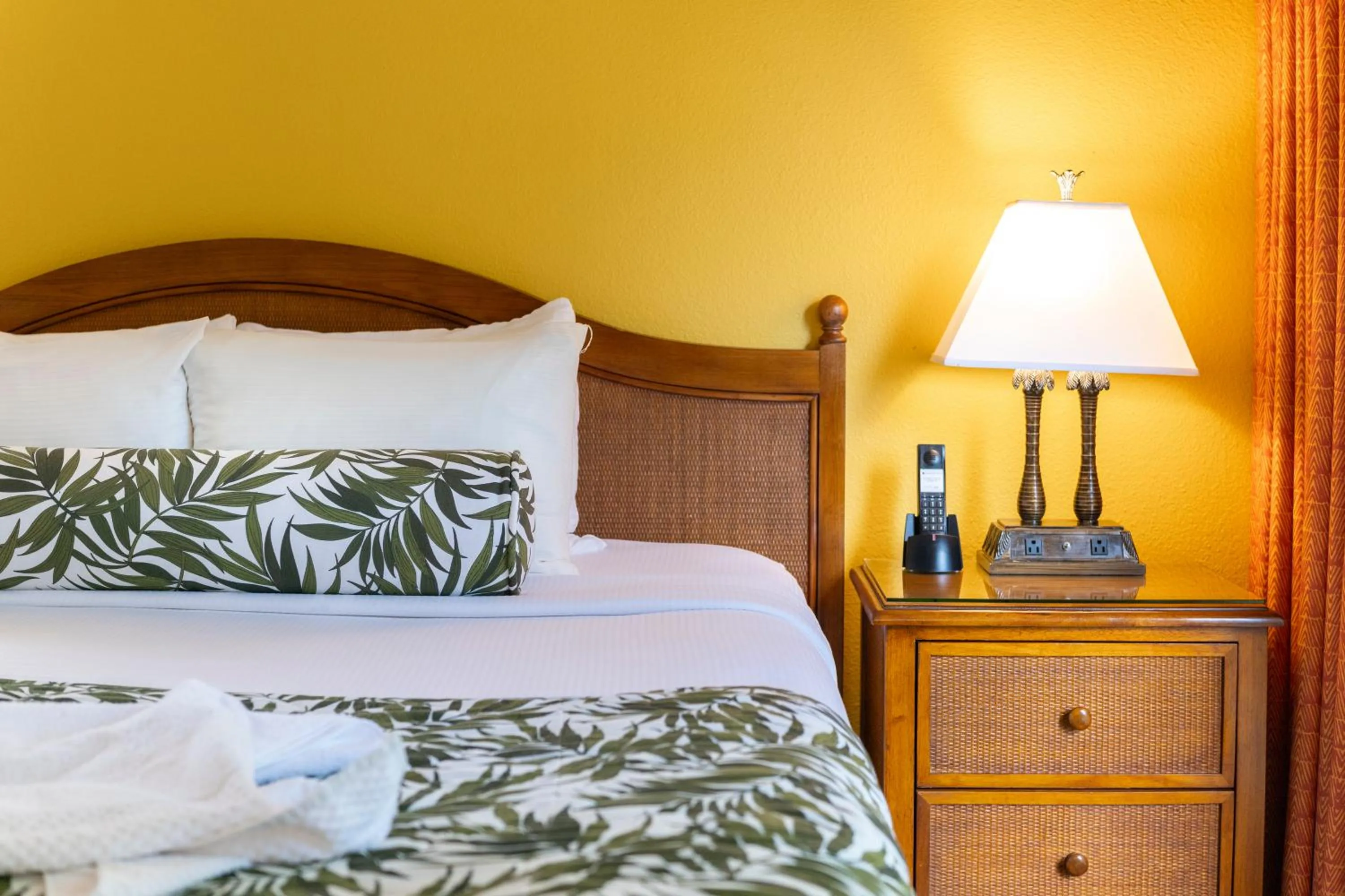 Bedroom, Bed in Makai Club Resort