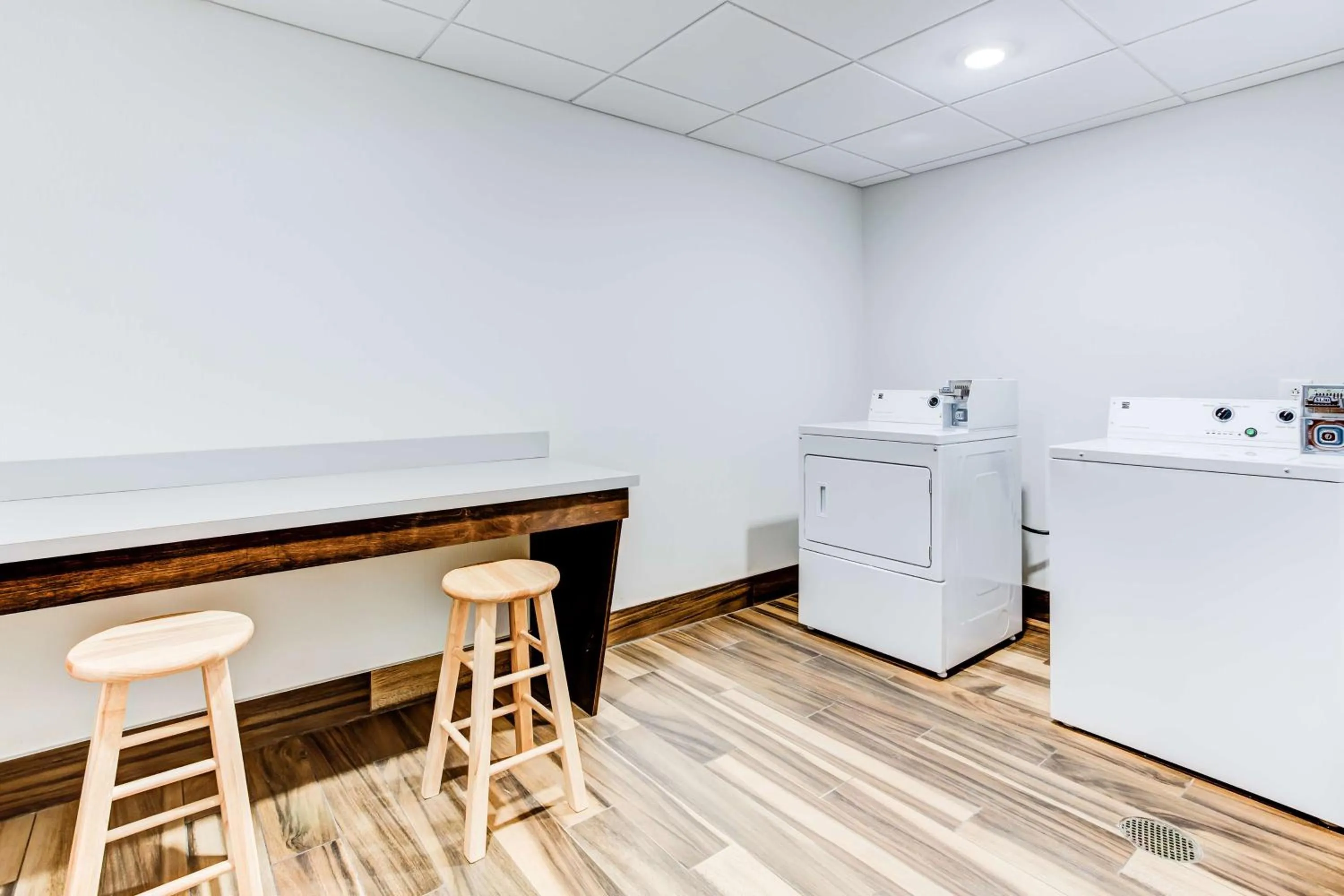 Property building in Hampton Inn Macon - I-475