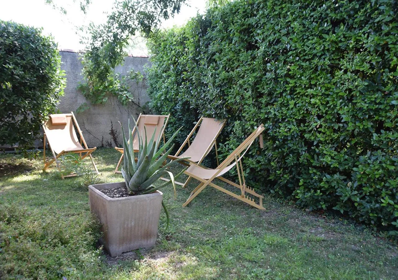 La Maison Des Invites