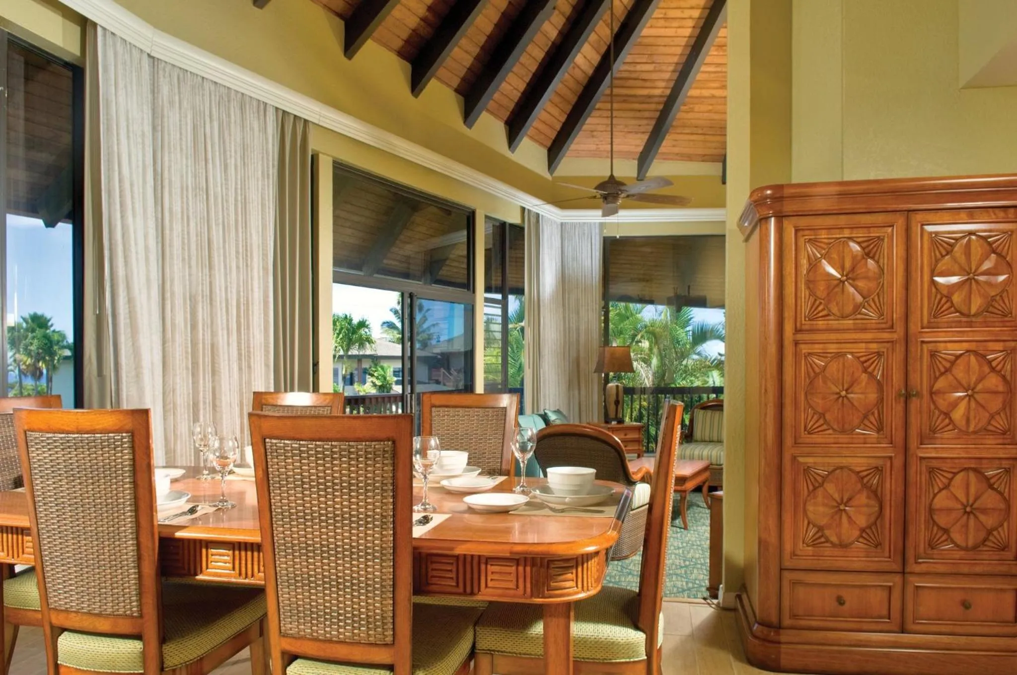 Food and drinks in Club Wyndham Ka Eo Kai