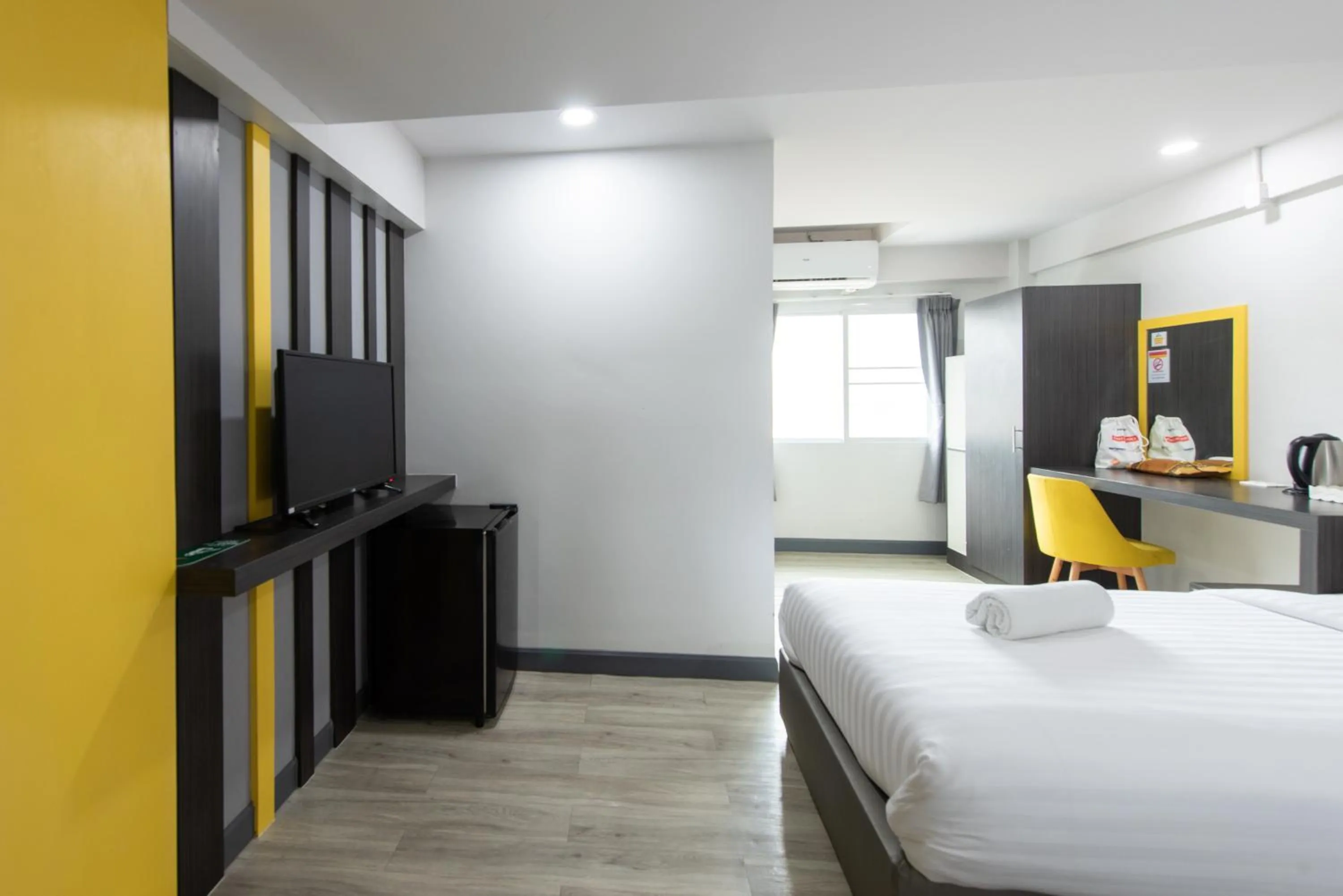 Bed in Riski Residence Bangbuathong