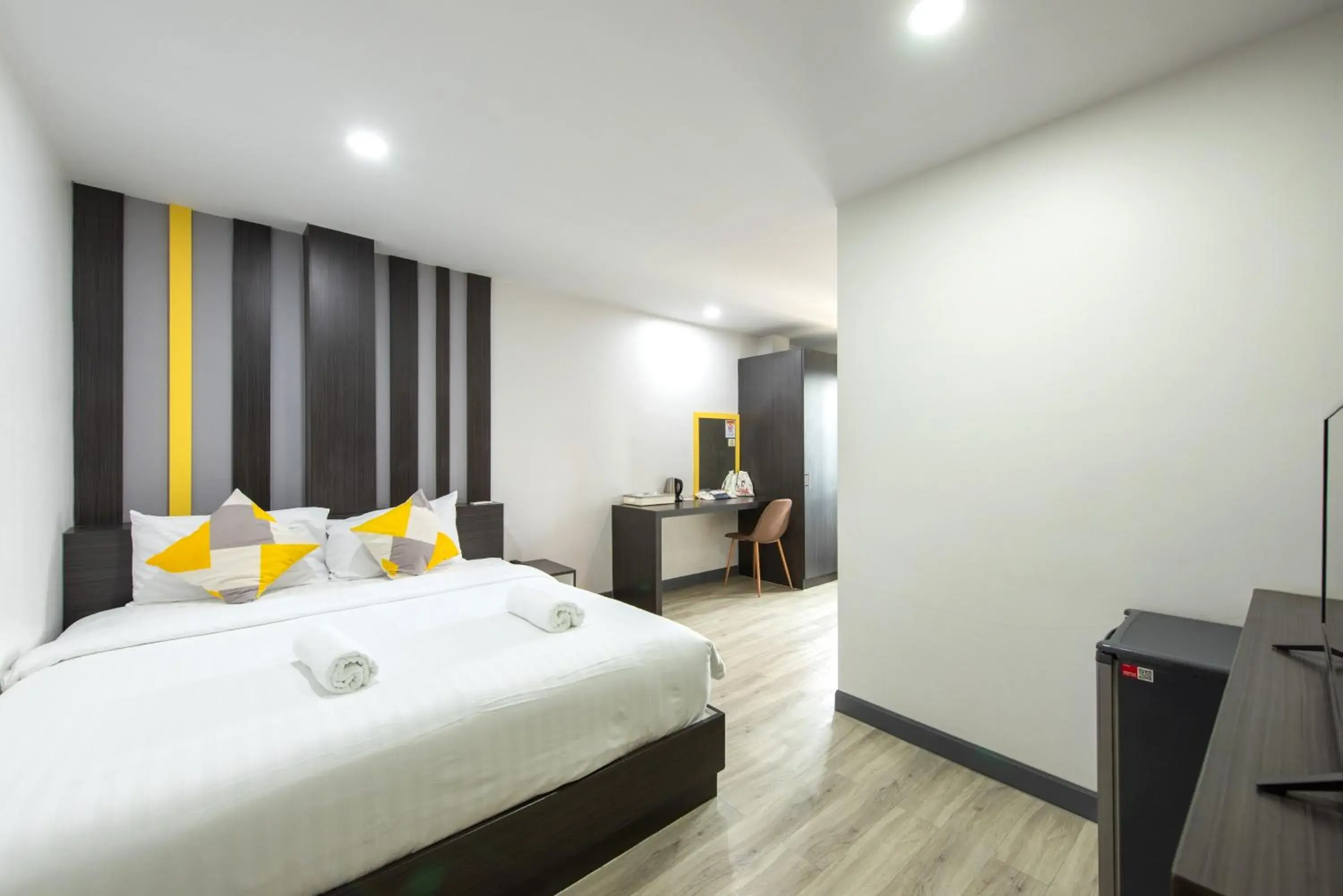 Standard Double Room in Riski Residence Bangbuathong Standard Double Room in Riski Residence Bangbuathong