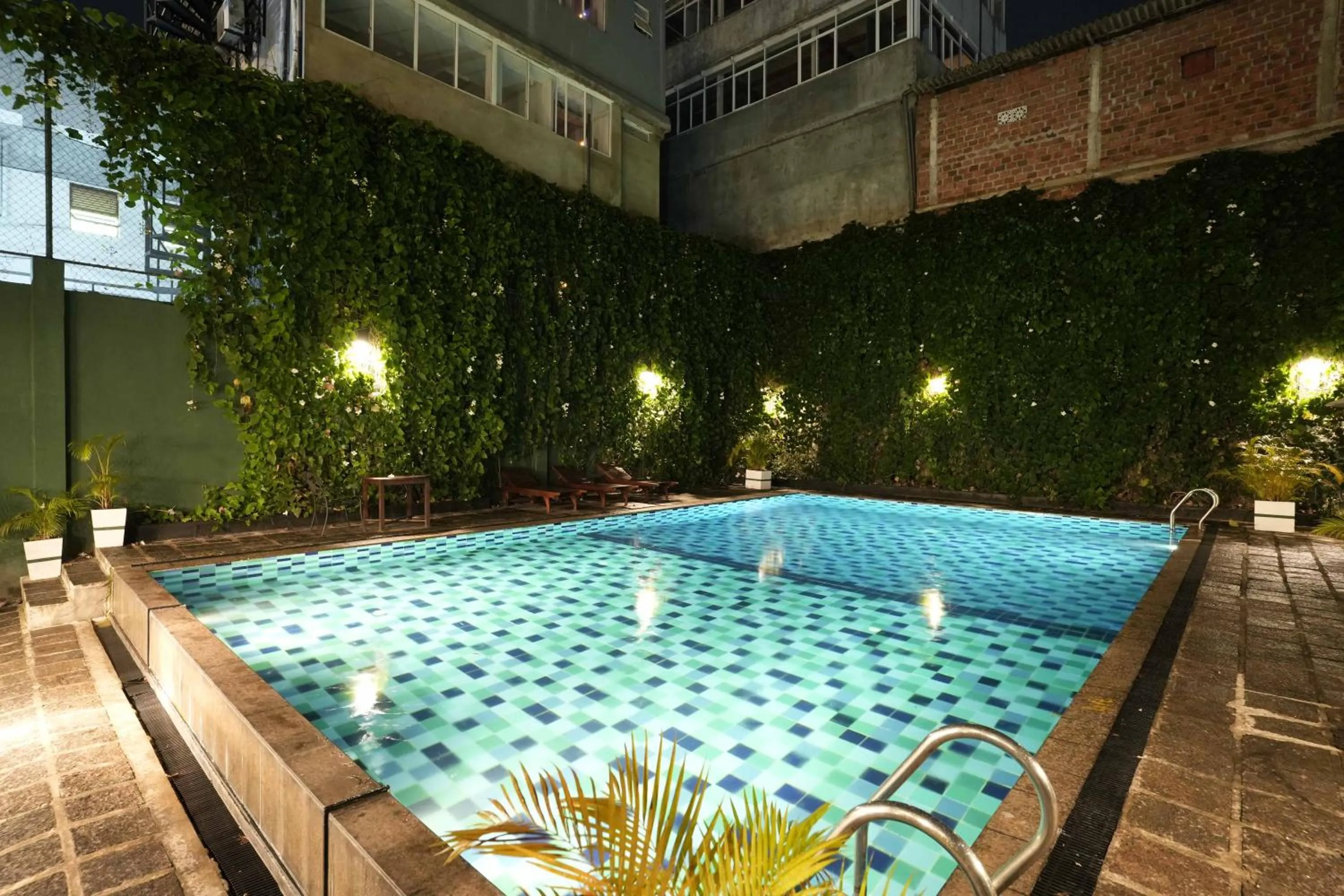 Swimming pool in Hotel Casamara