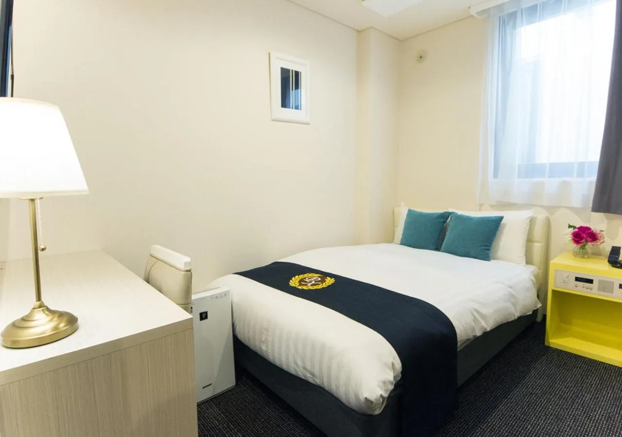 Double Room with Small Double Bed - single occupancy - Smoking in Grand Park Hotel Panex Tokyo