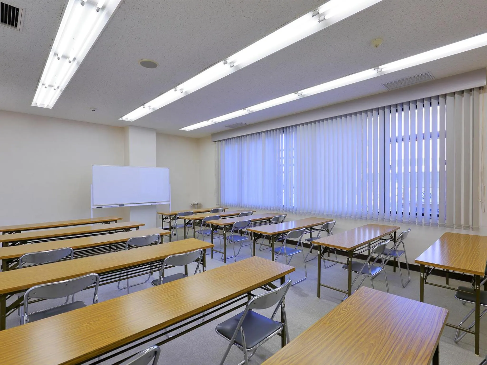 Meeting/conference room in ESCALE-YOKOHAMA