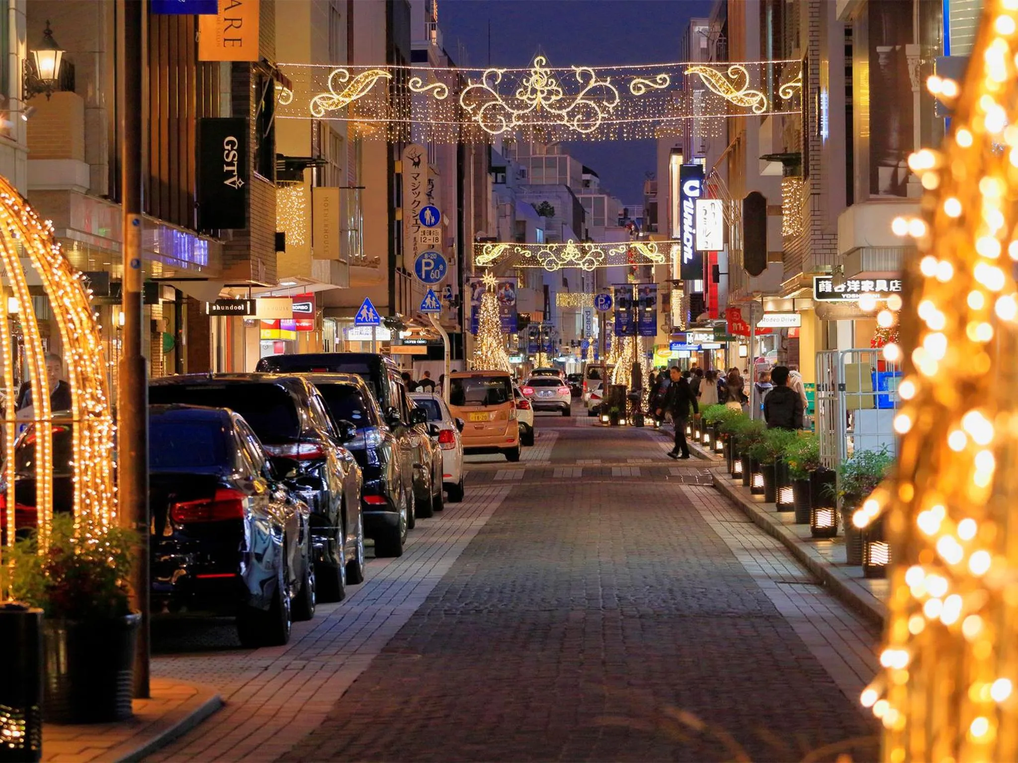 Shopping Area in ESCALE-YOKOHAMA