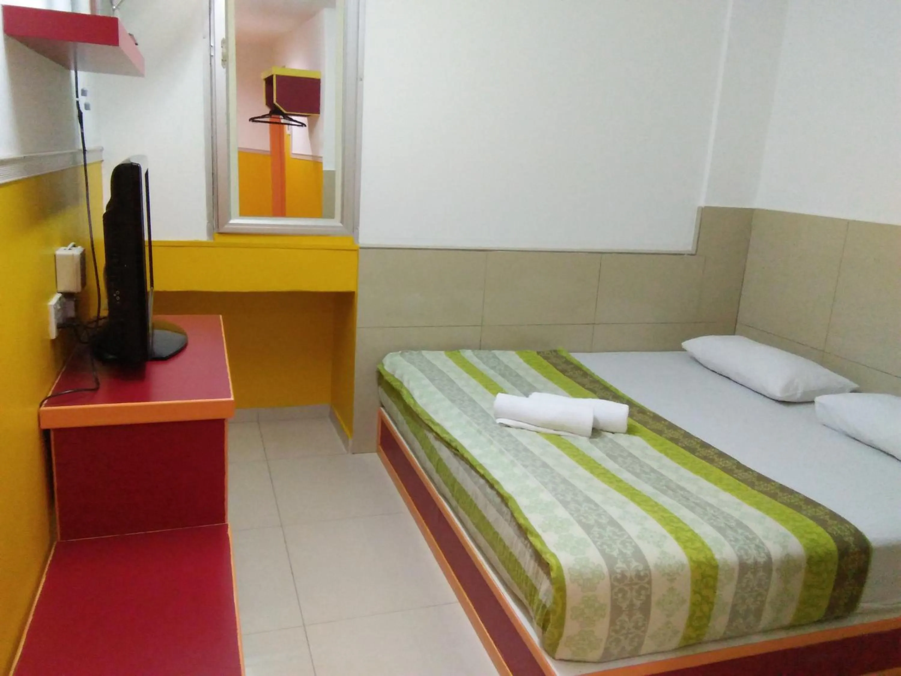 Photo of the whole room, Bed in Hotel Abby IGB Tasek