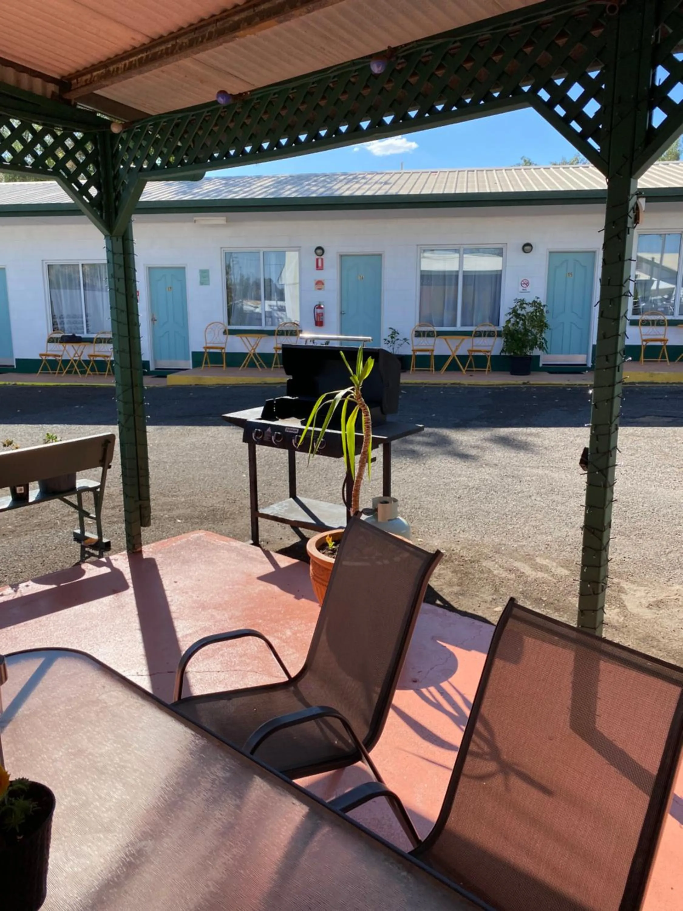 Patio in Central Point Motel