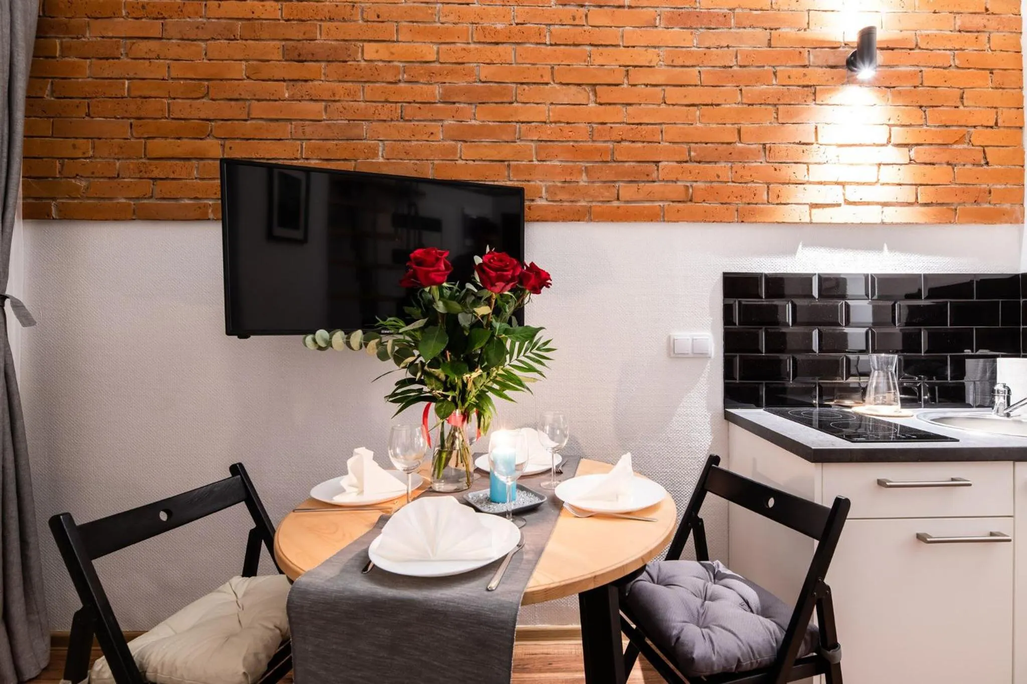 Photo of the whole room in DIETLA 99 APARTMENTS - IDEAL LOCATION - in the heart of Krakow