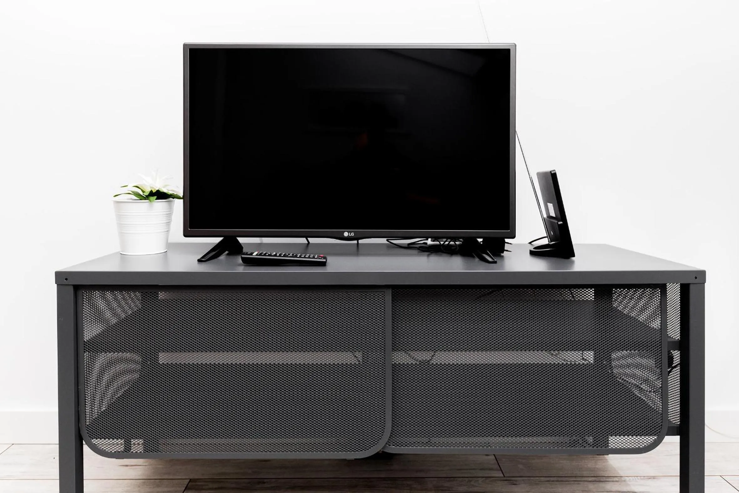 Living room in DIETLA 99 APARTMENTS - IDEAL LOCATION - in the heart of Krakow