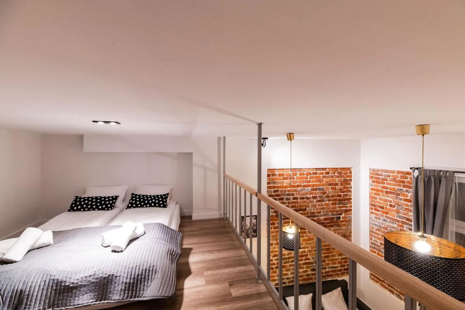 Photo of the whole room, Bed in DIETLA 99 APARTMENTS - IDEAL LOCATION - in the heart of Krakow