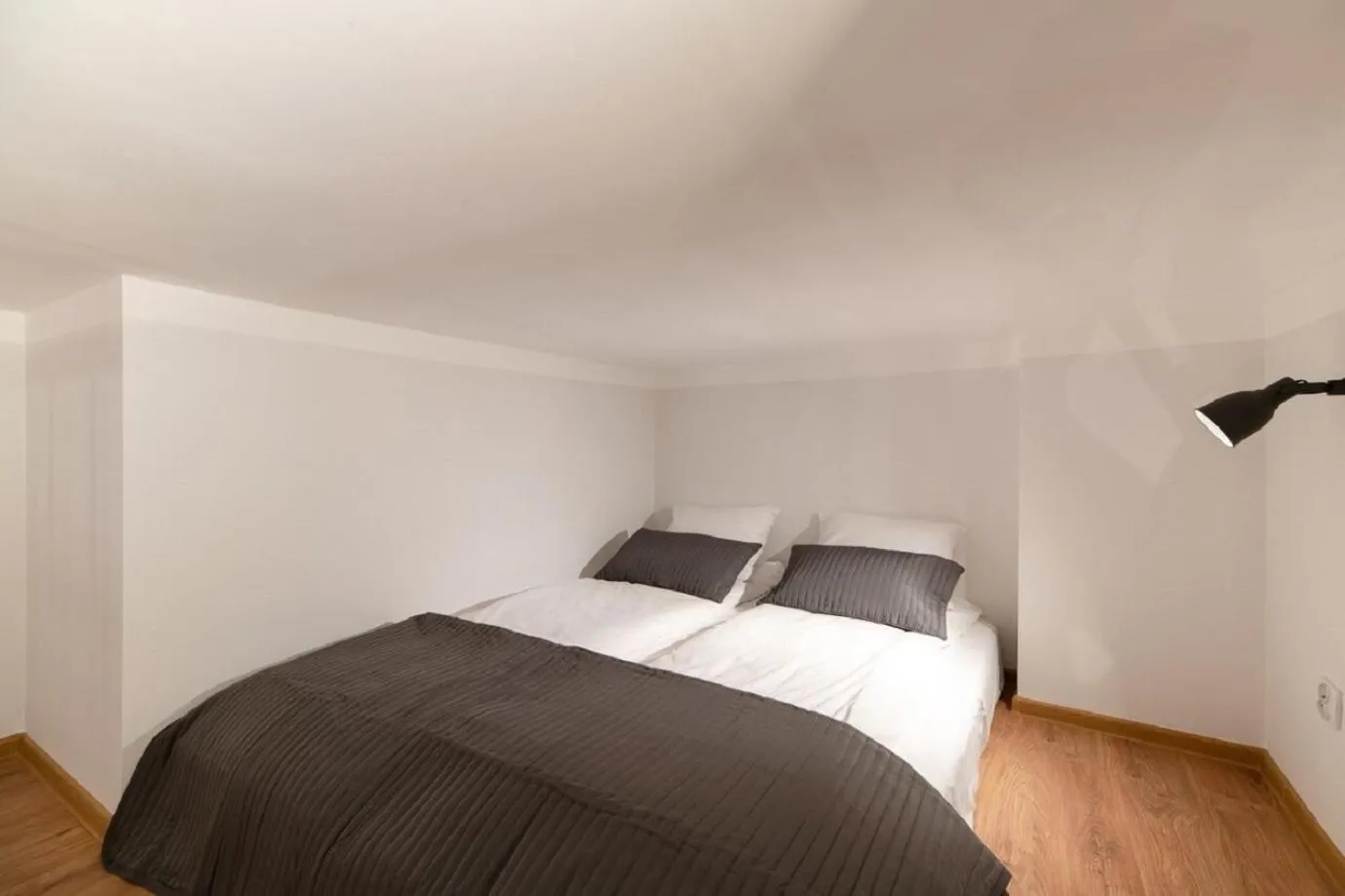 Bed in DIETLA 99 APARTMENTS - IDEAL LOCATION - in the heart of Krakow