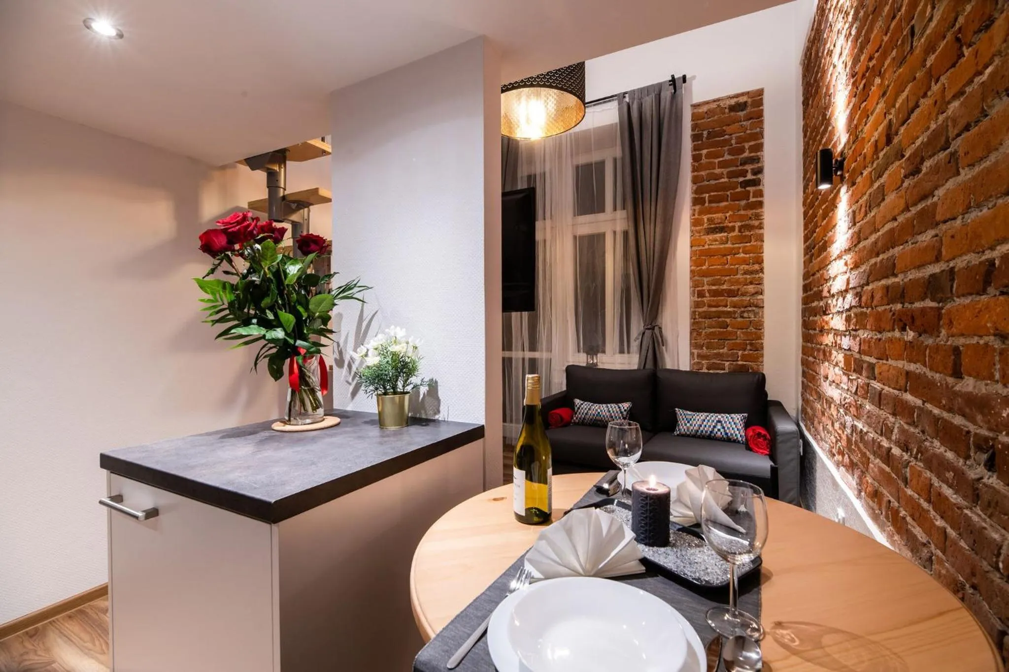 Photo of the whole room in DIETLA 99 APARTMENTS - IDEAL LOCATION - in the heart of Krakow