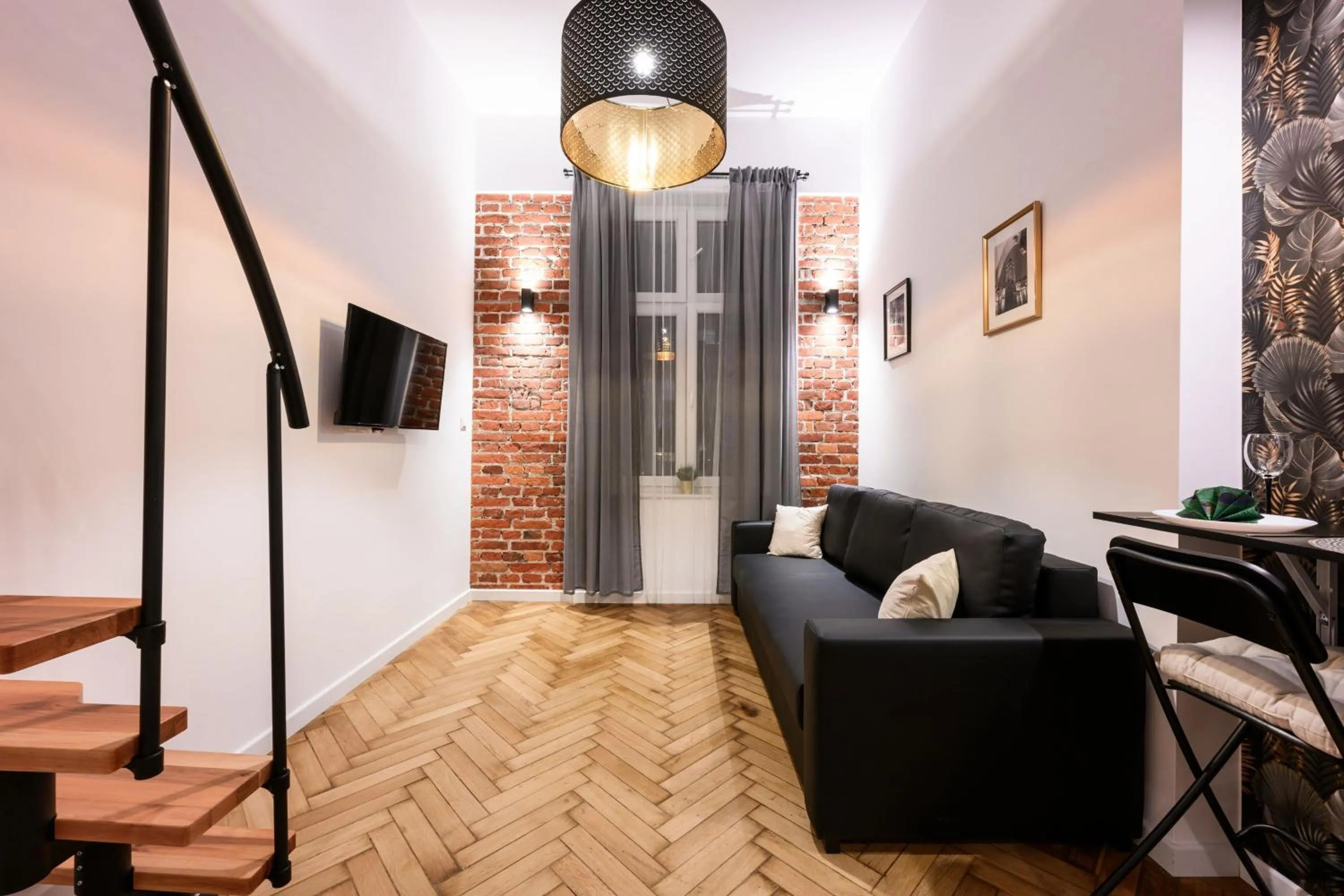 Seating area in DIETLA 99 APARTMENTS - IDEAL LOCATION - in the heart of Krakow