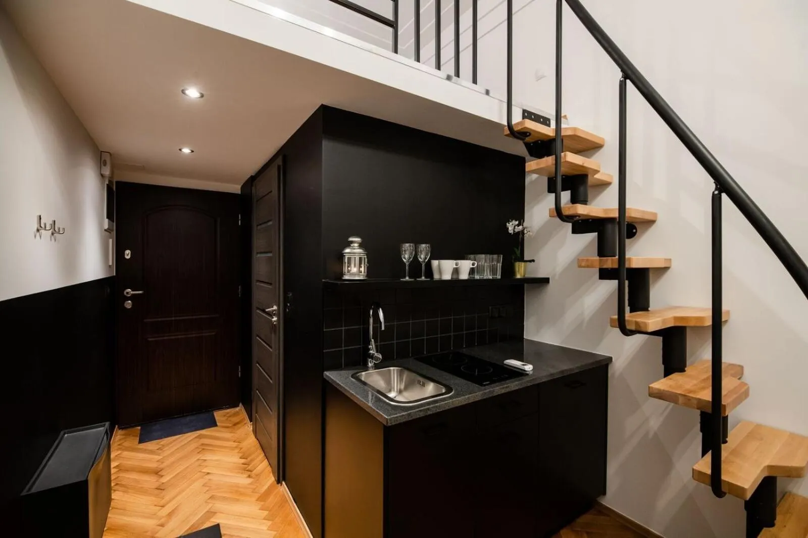 Kitchen or kitchenette in DIETLA 99 APARTMENTS - IDEAL LOCATION - in the heart of Krakow