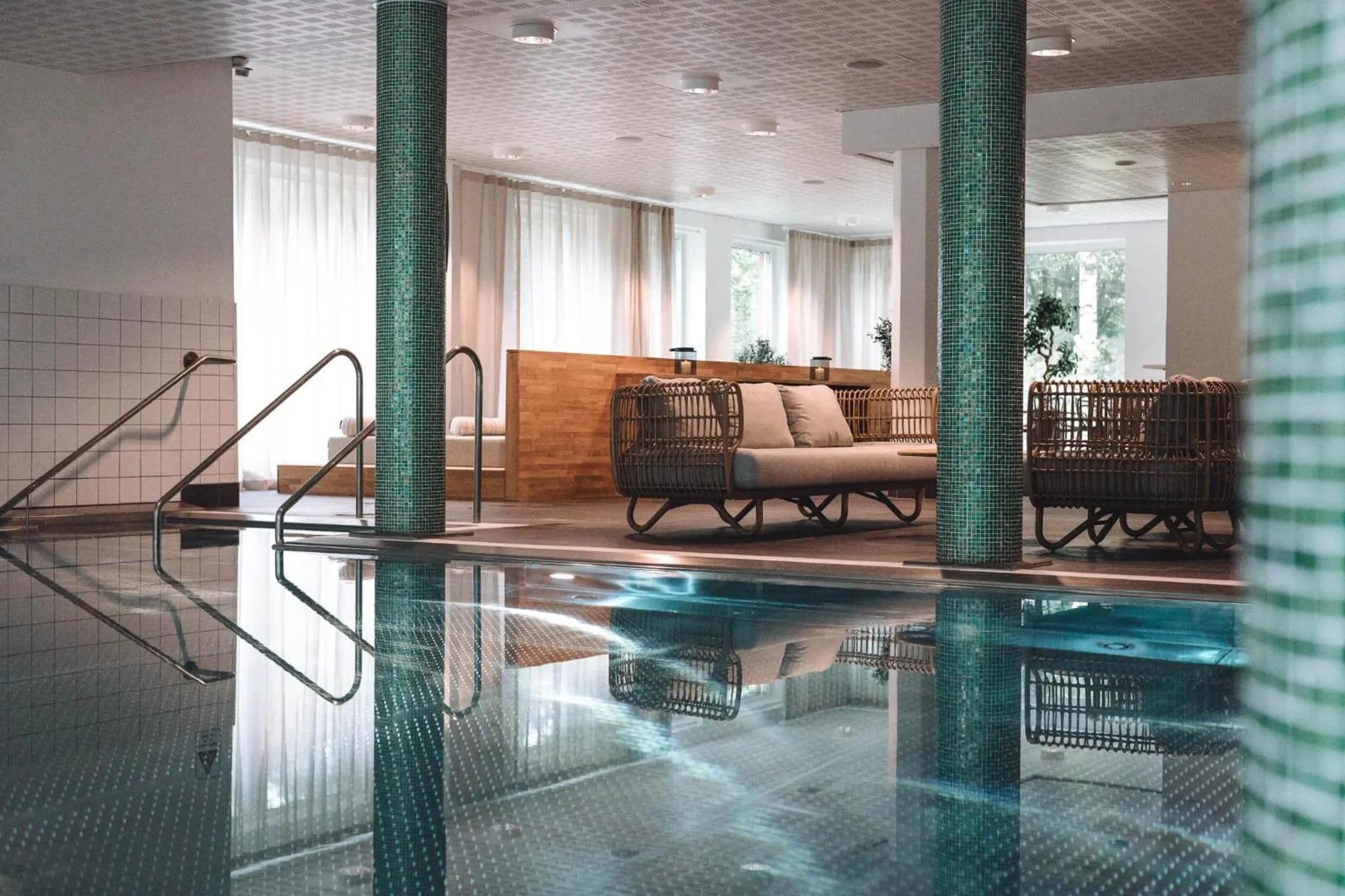 Swimming pool in Medlefors Hotell & Konferens