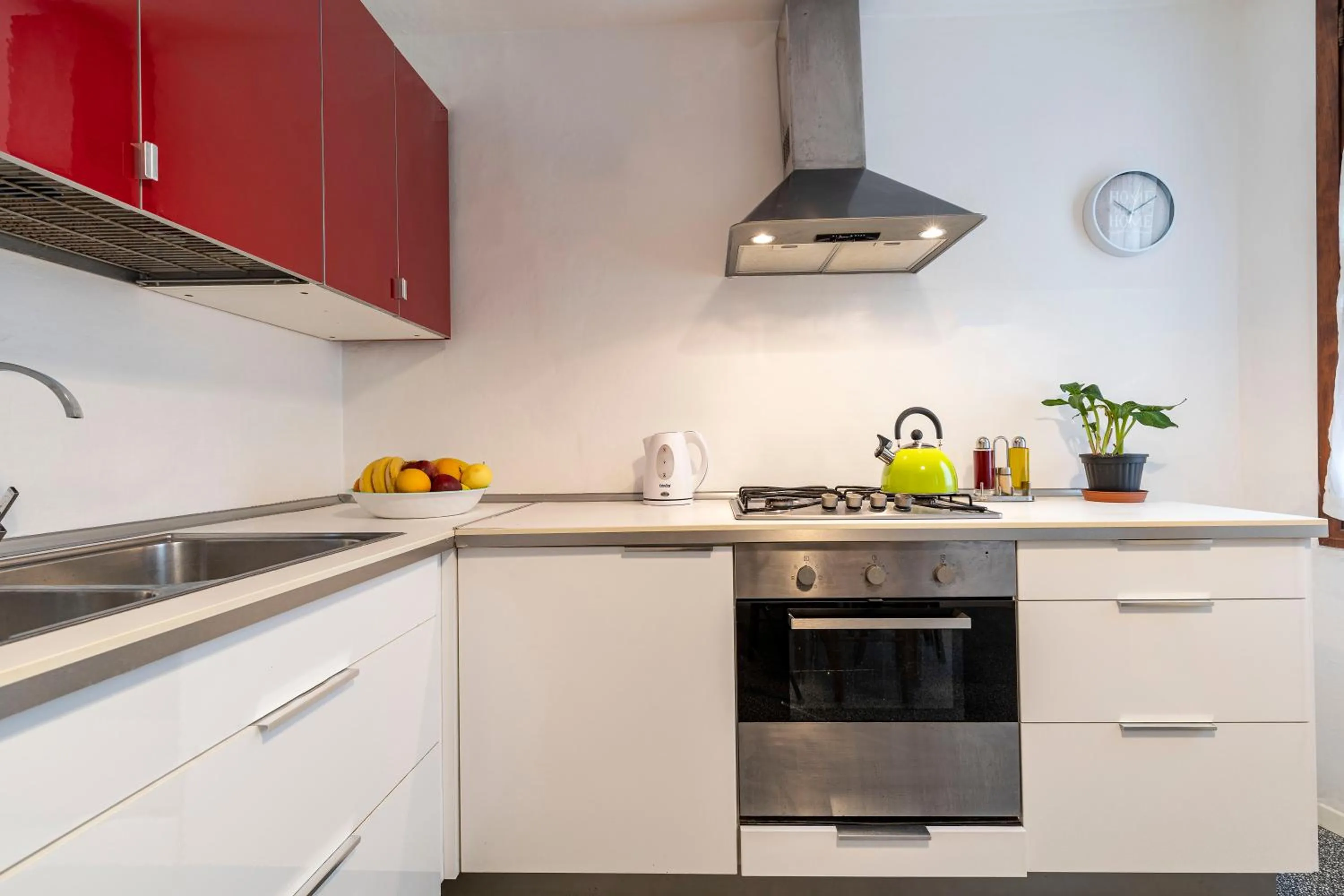 Kitchen or kitchenette in San Luca Flats
