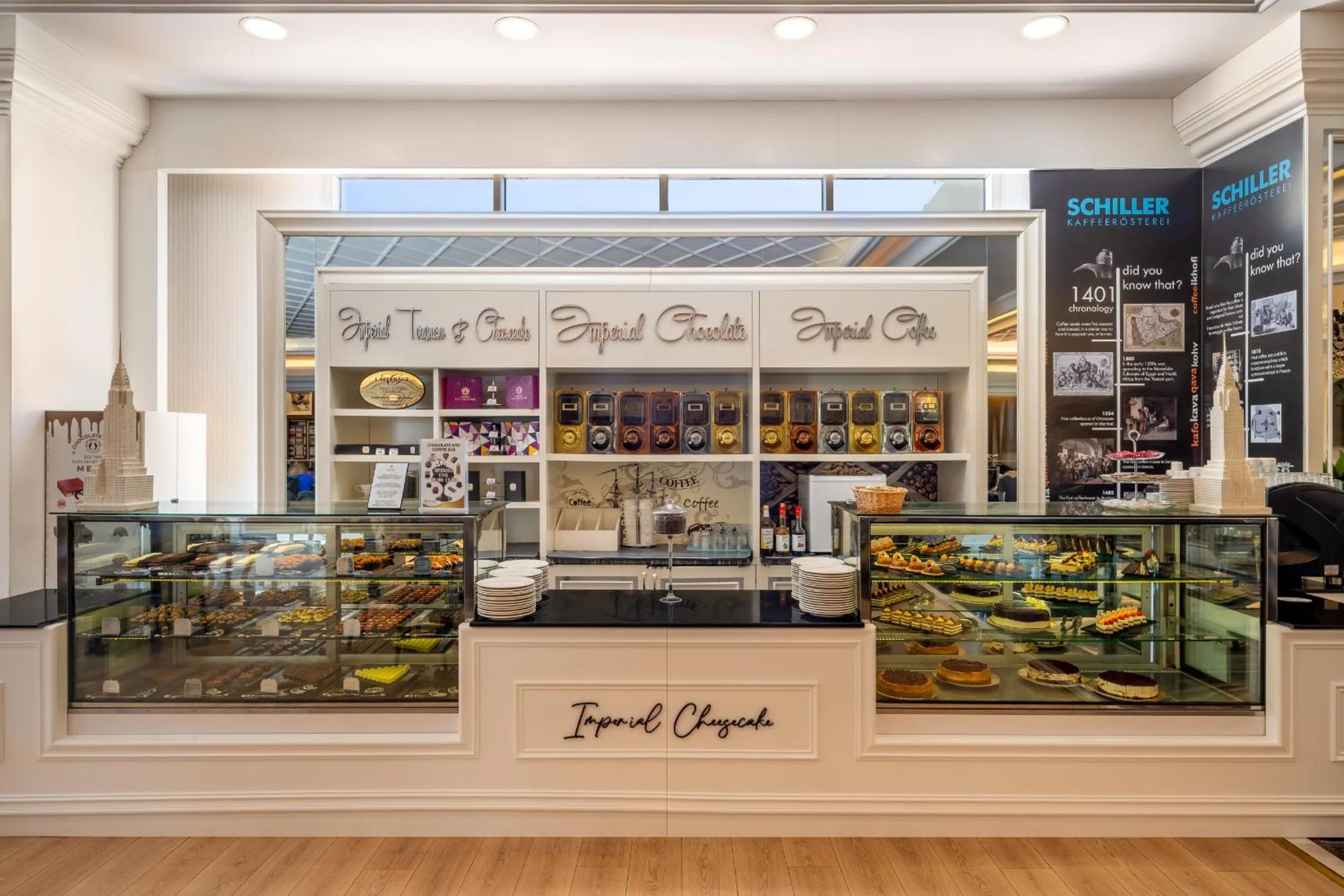 Food and drinks in Delphin Imperial Lara