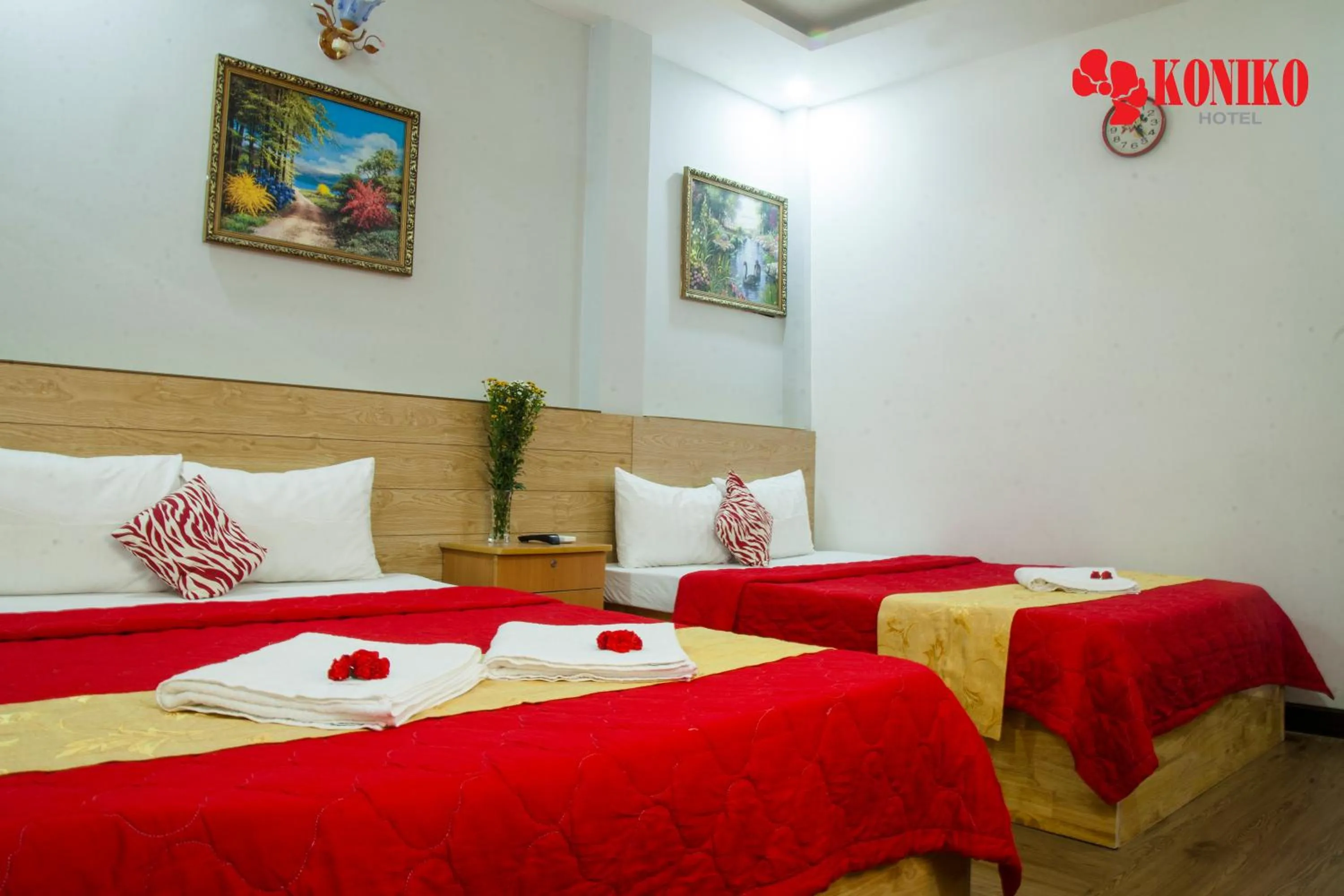 Bedroom, Bed in Koniko Hotel