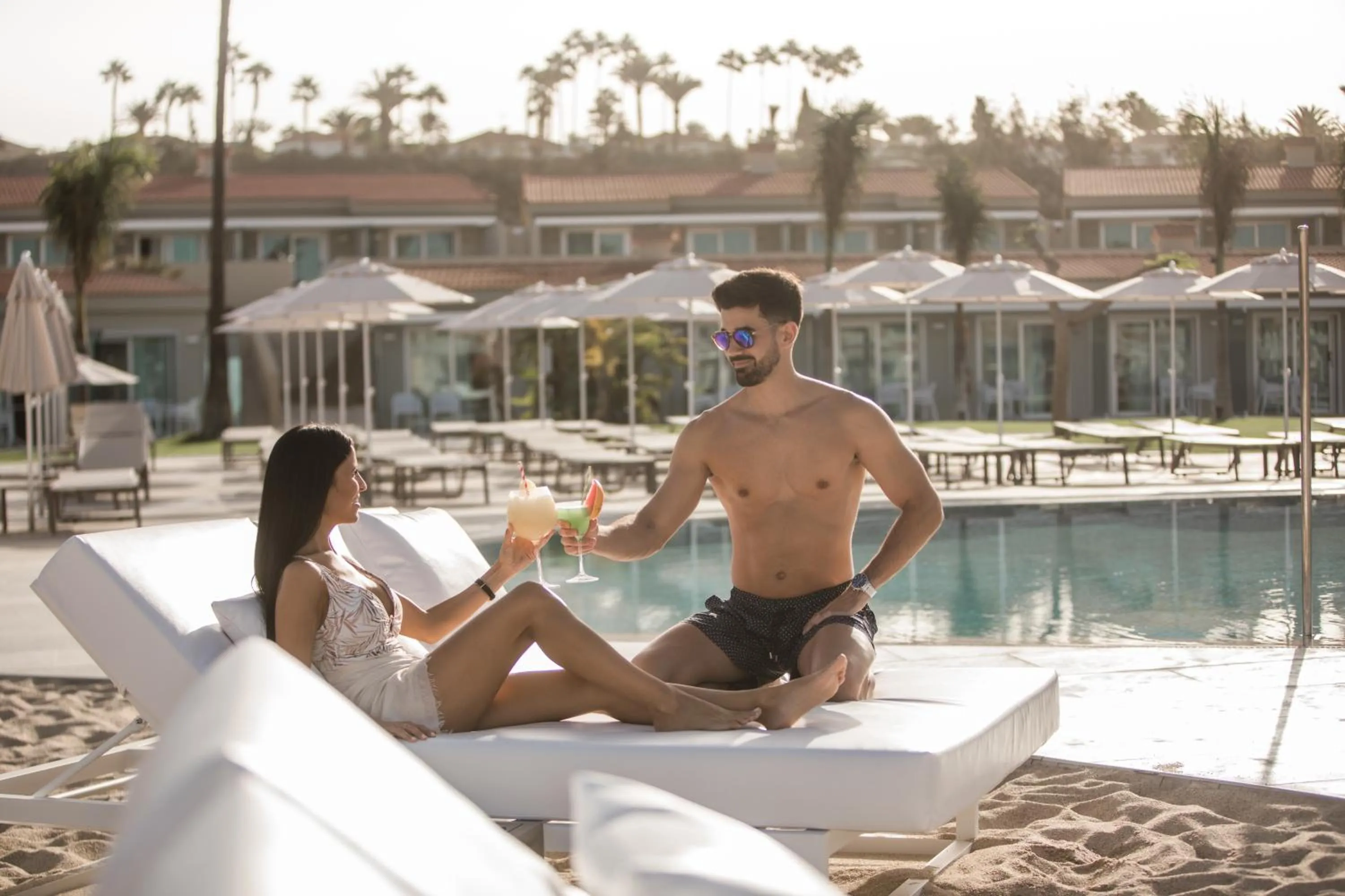 Swimming pool in Kumara Serenoa By Lopesan Hotels