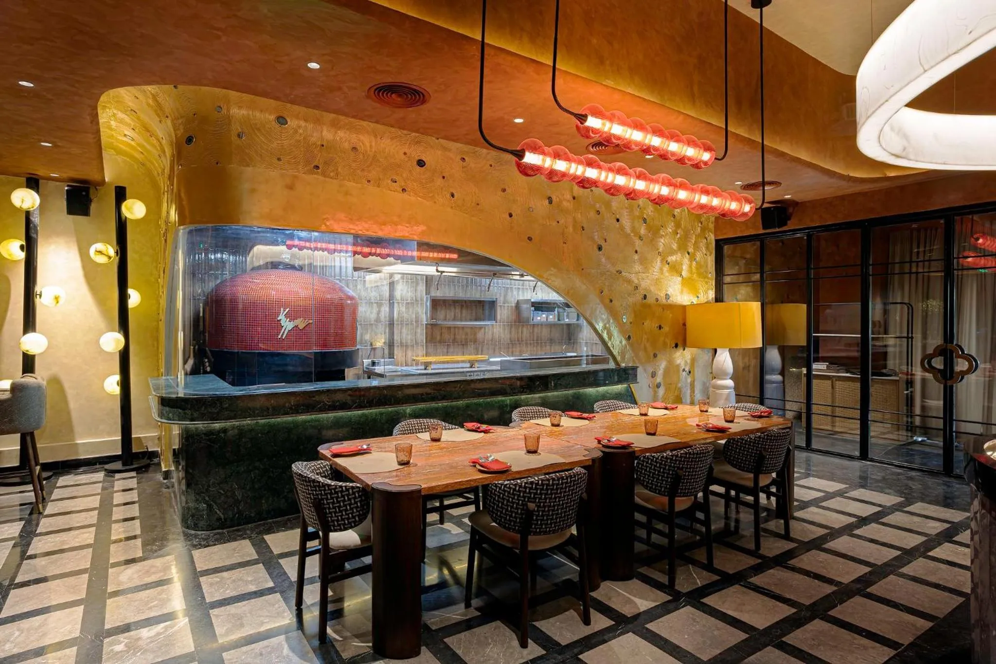 Restaurant/places to eat in Holiday Inn Cochin by IHG