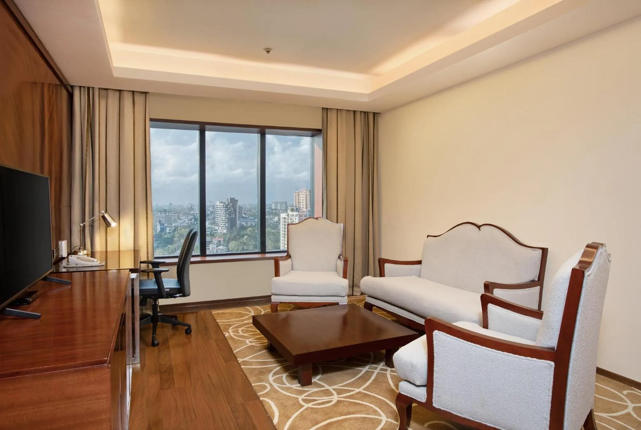 Photo of the whole room in Holiday Inn Cochin by IHG