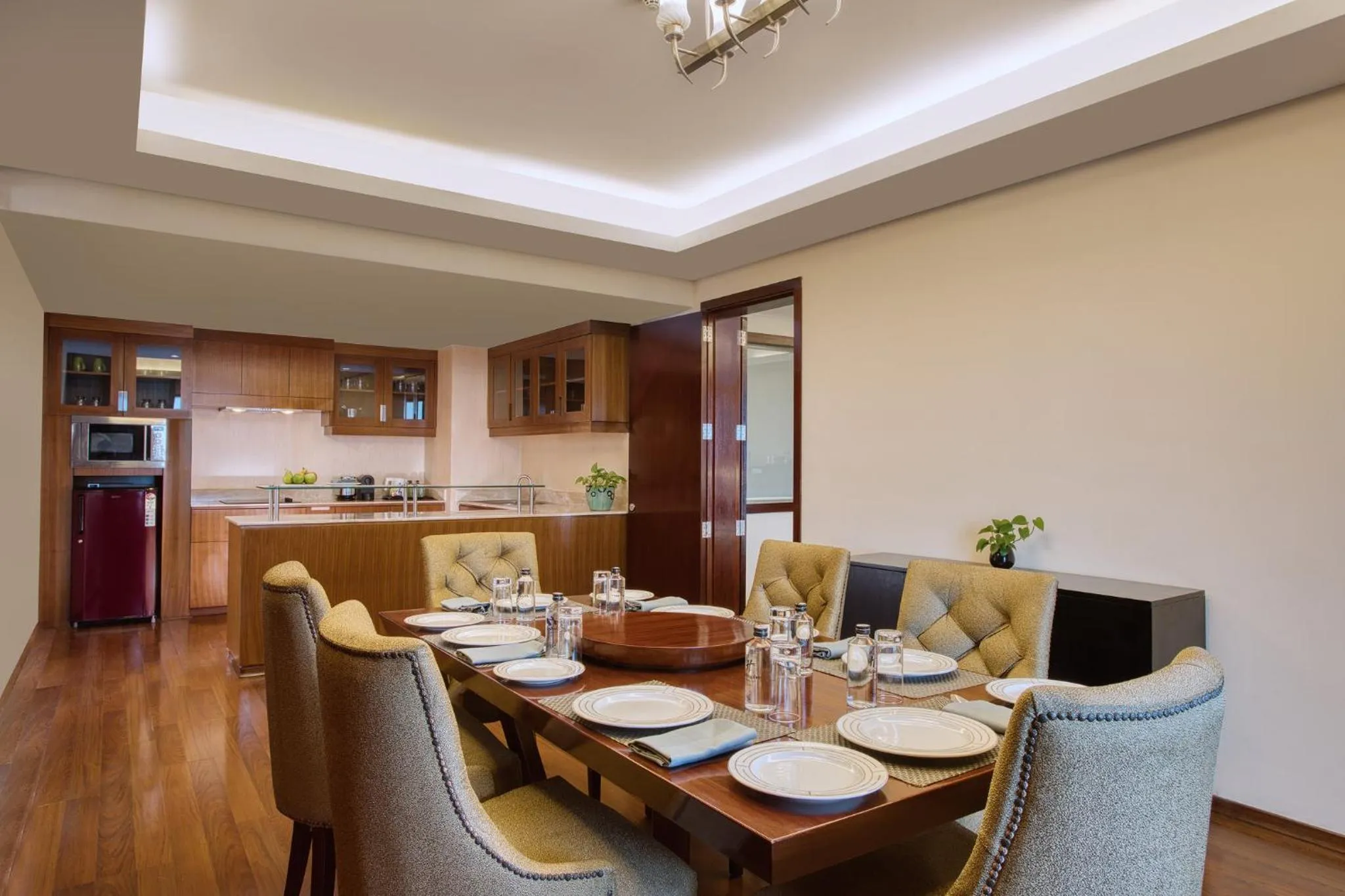 Bedroom in Holiday Inn Cochin by IHG