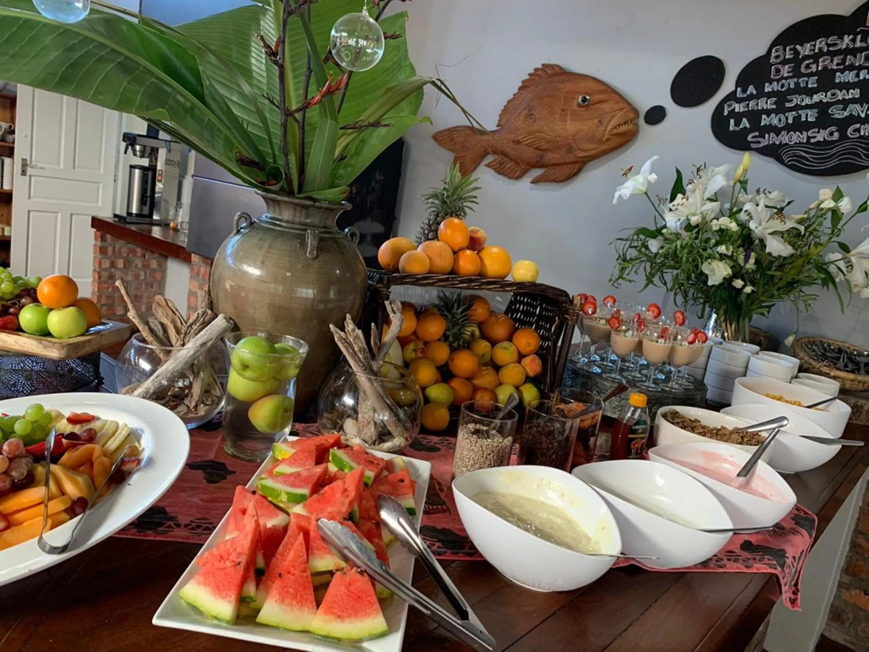 Buffet breakfast in Cape St Francis Resort