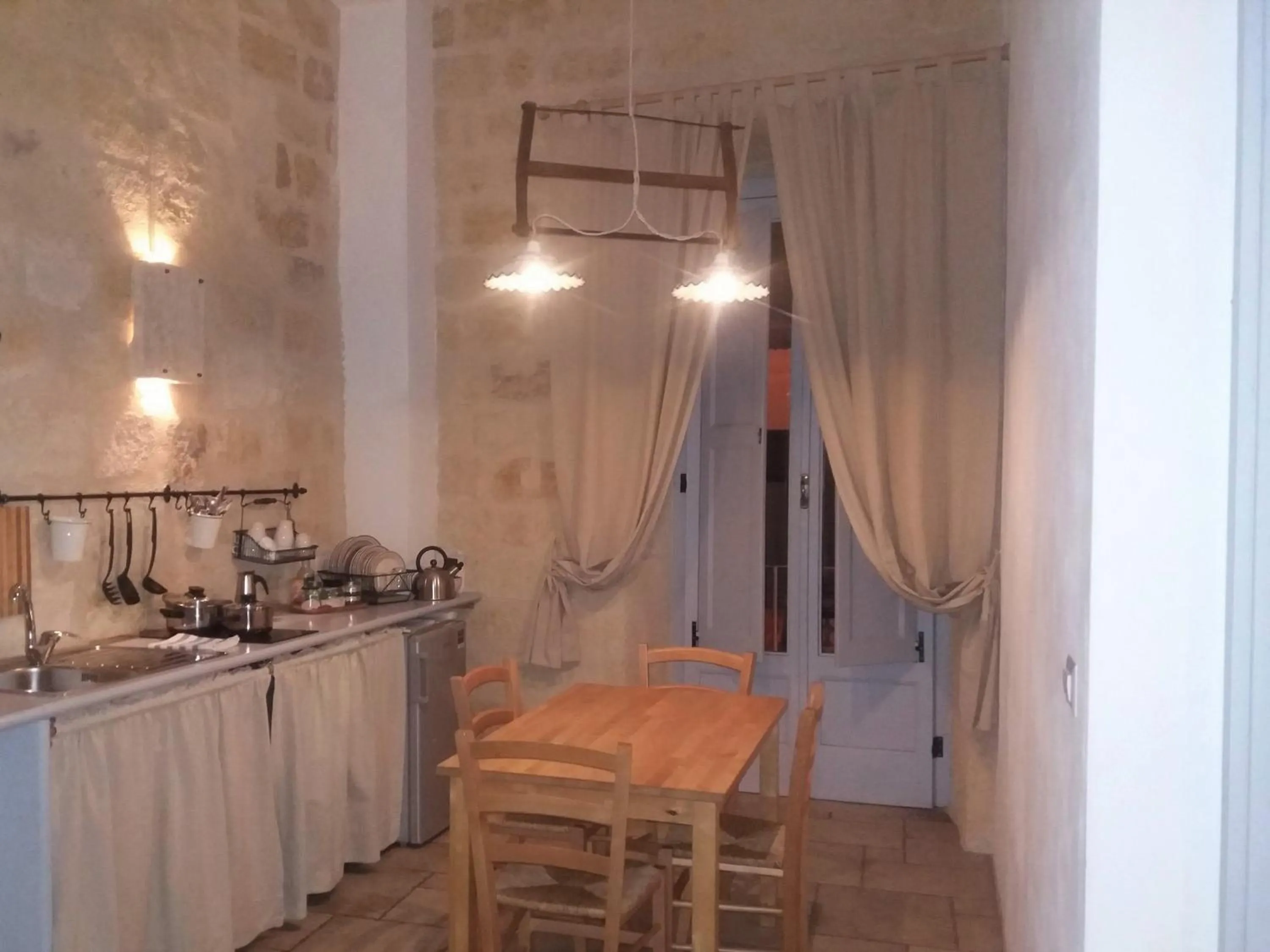 Kitchen or kitchenette in Bed & Breakfast Casa Lopez