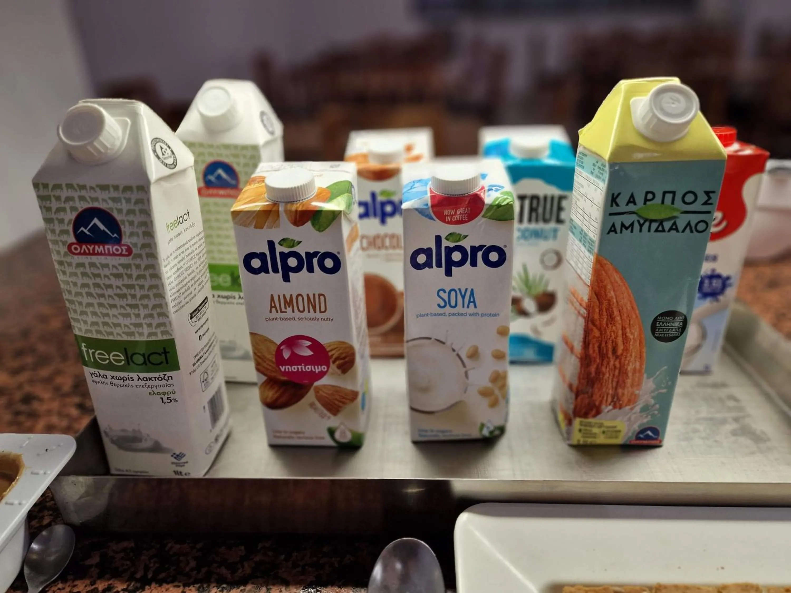 Food and drinks in Apollonia Beach Resort & Spa