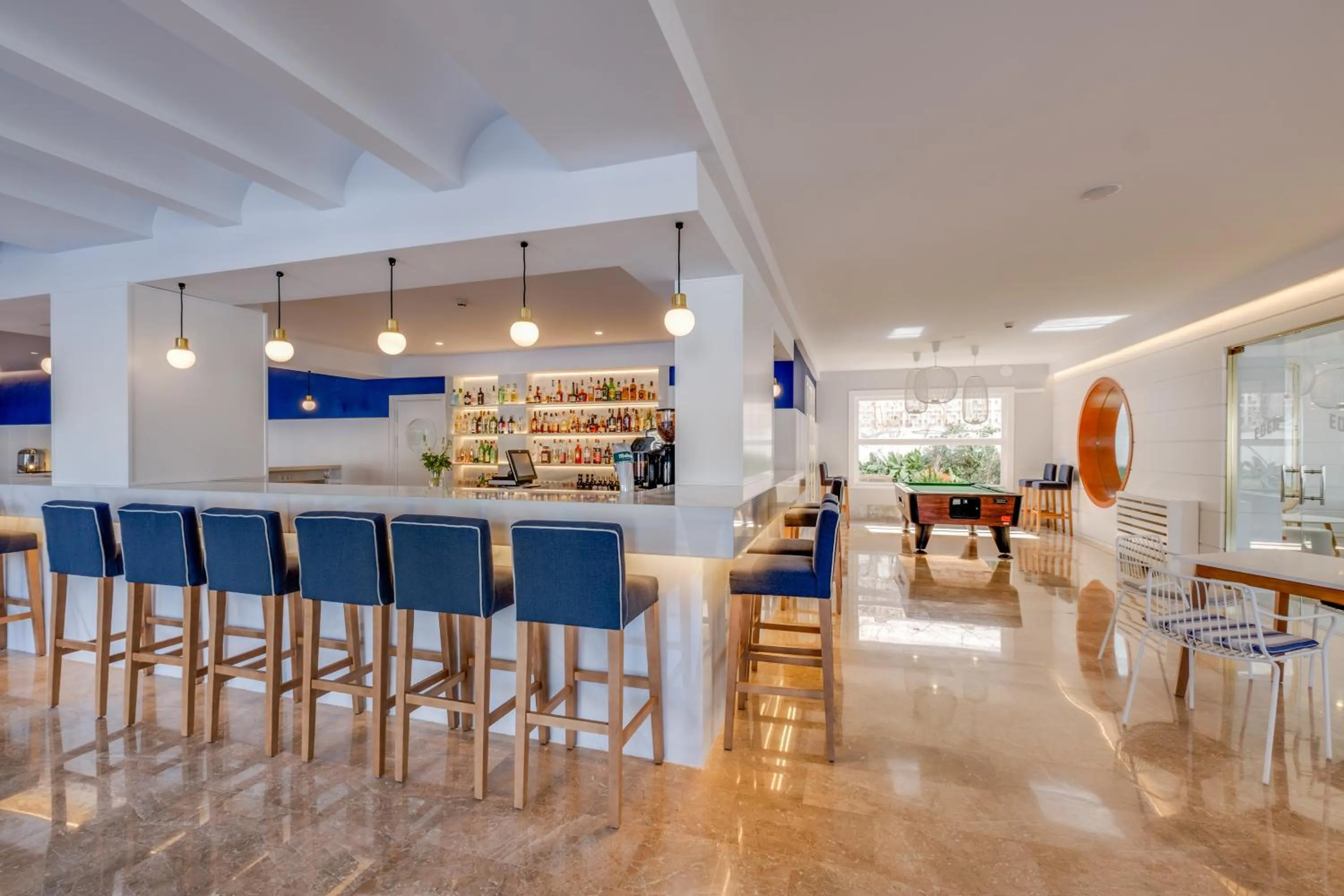 Lounge or bar in Hotel Eden Soller