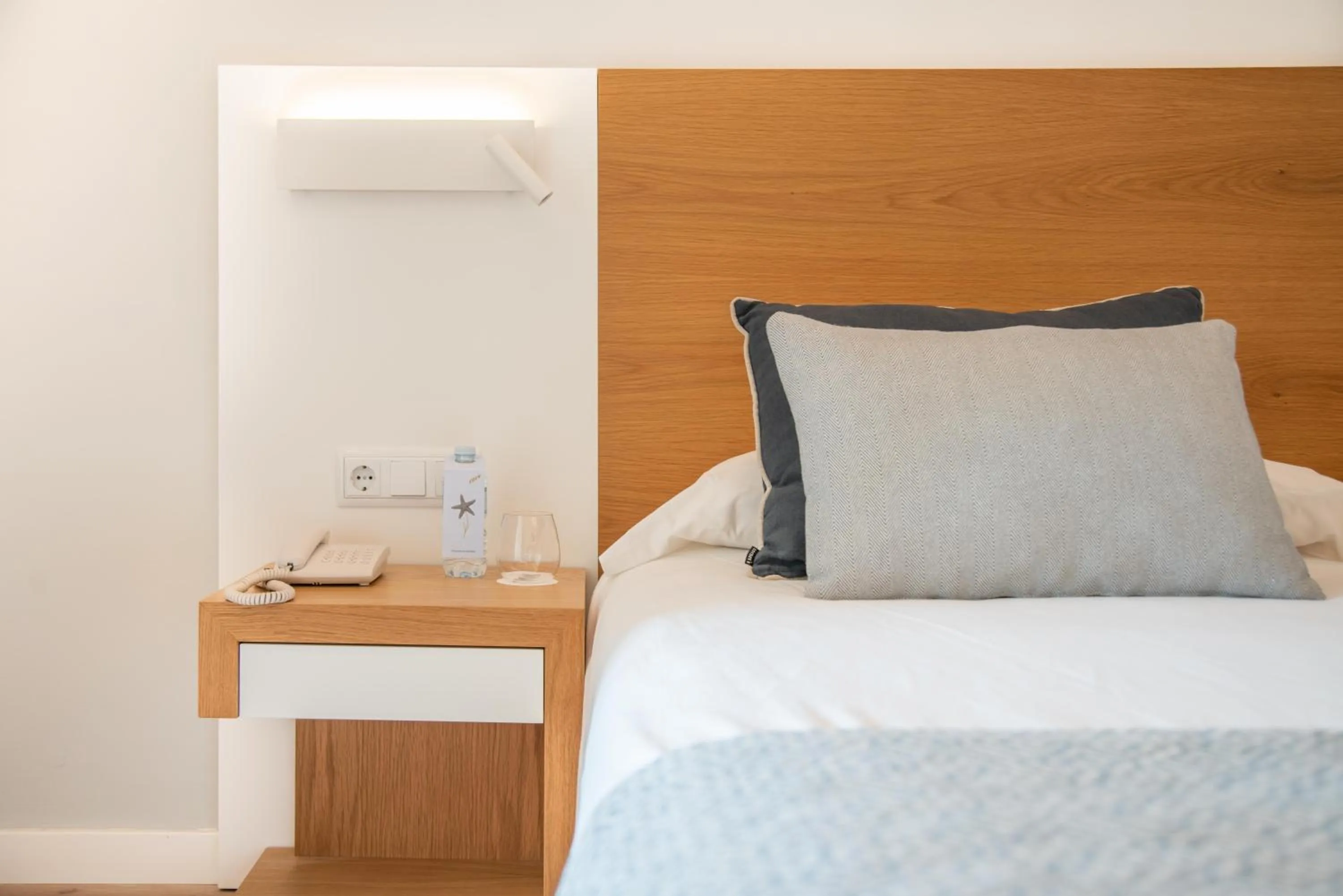 Photo of the whole room, Bed in Hotel Eden Soller