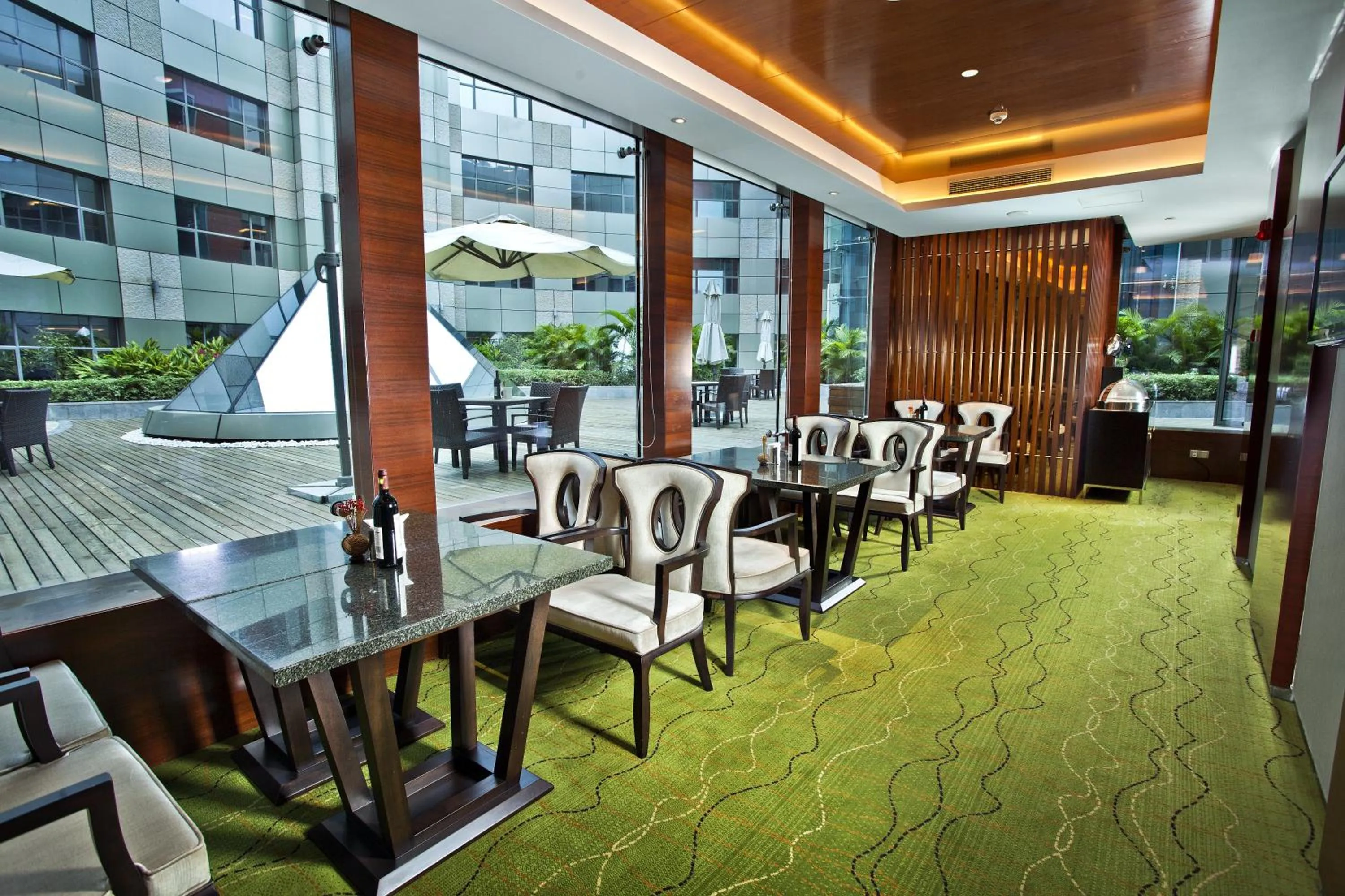 Balcony/Terrace in Grand Skylight International Hotel Shenzhen Guanlan, Near Metro Station, Huawei, Foxcnn, Shenzhen North Railway