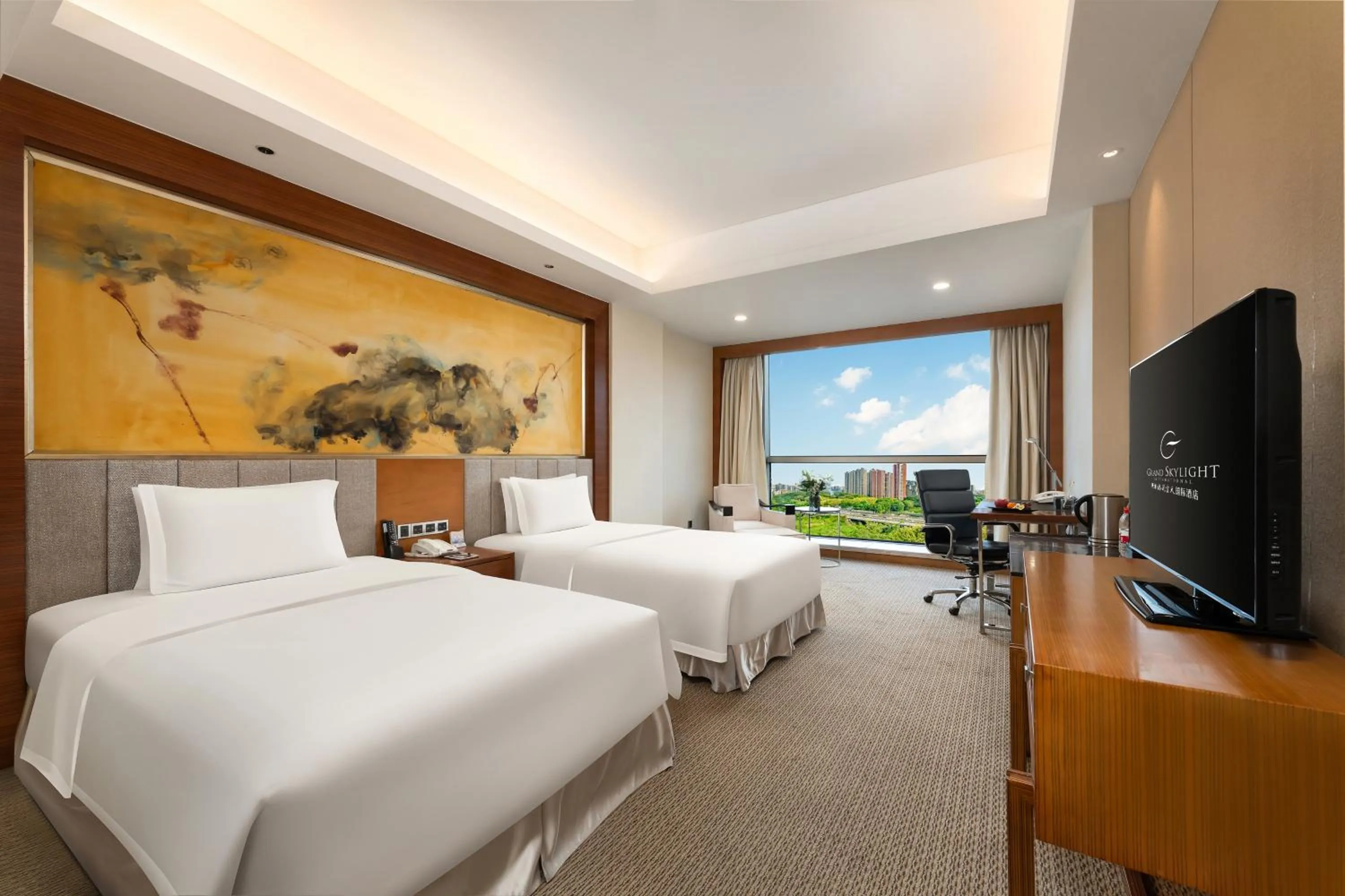 Bed in Grand Skylight International Hotel Shenzhen Guanlan, Near Metro Station, Huawei, Foxcnn, Shenzhen North Railway