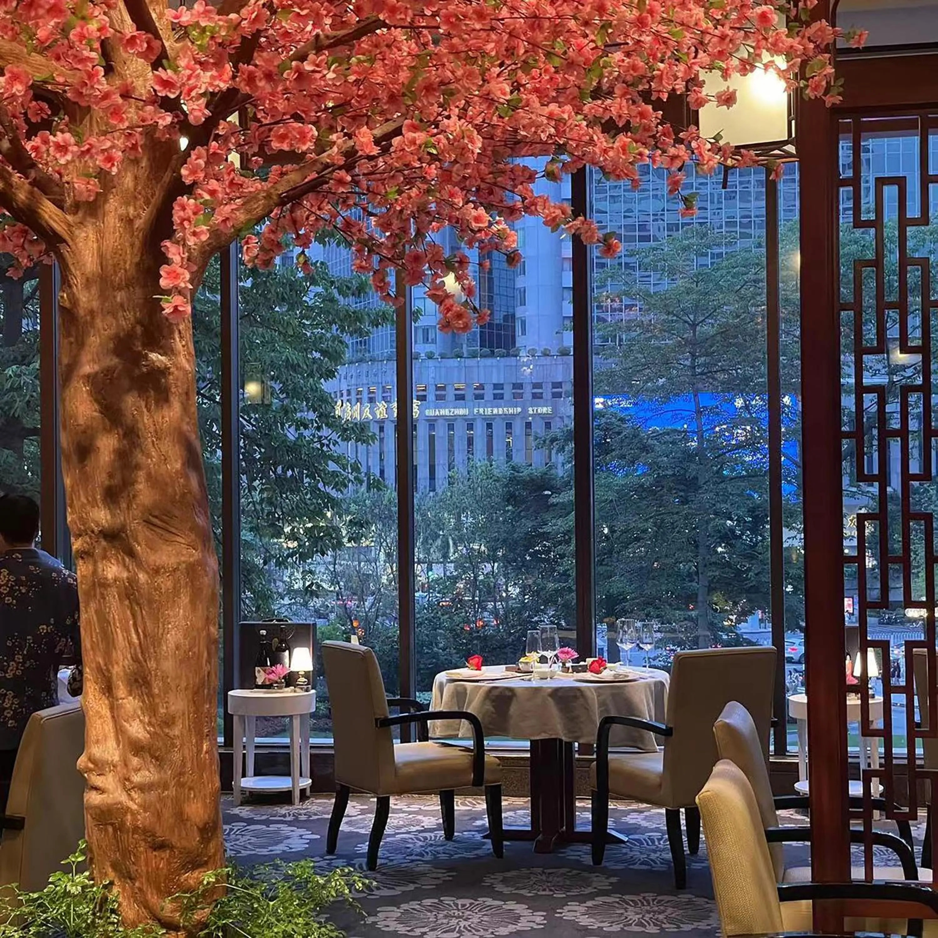 Restaurant/places to eat in The Garden Hotel Guangzhou