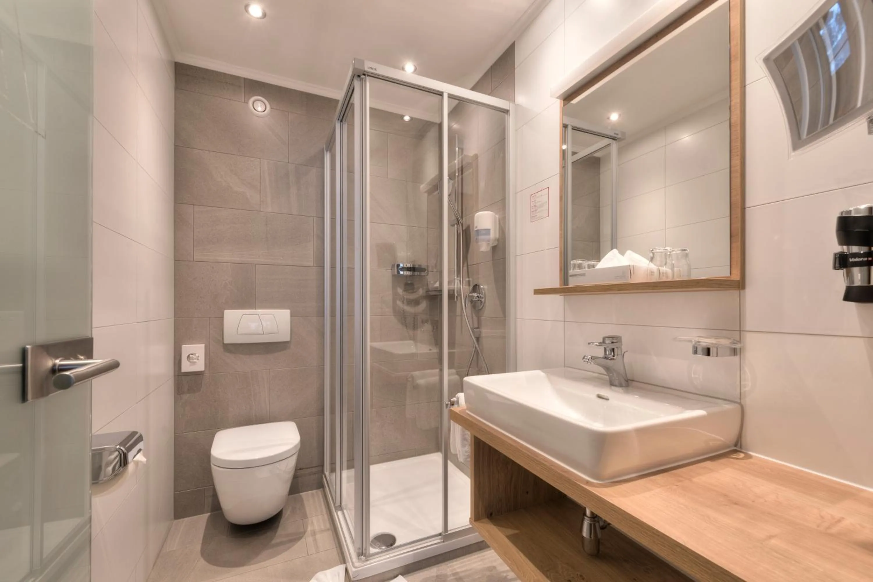 Bathroom in Aparthotel Acksteiner