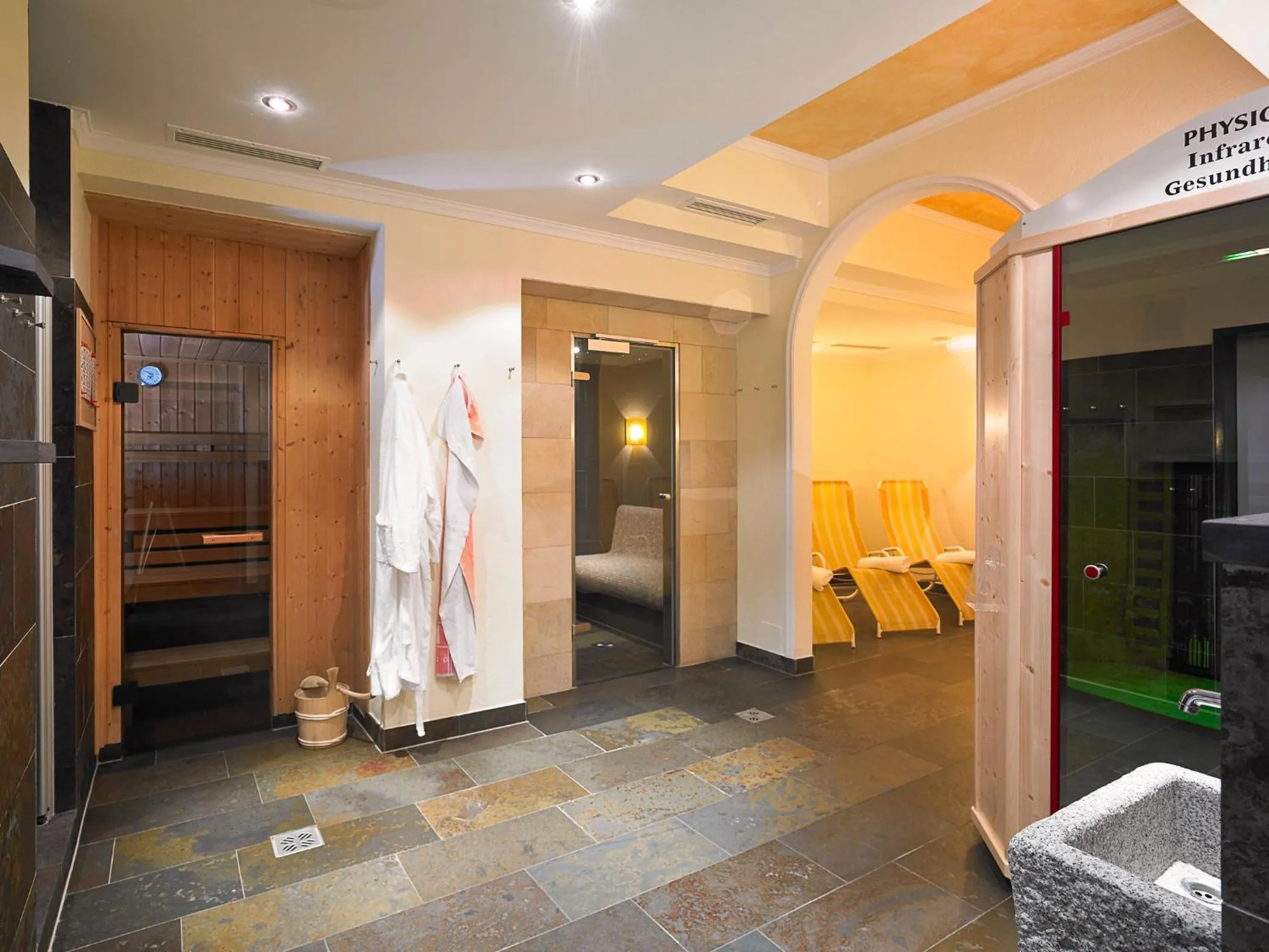 Spa and wellness centre/facilities in Aparthotel Acksteiner