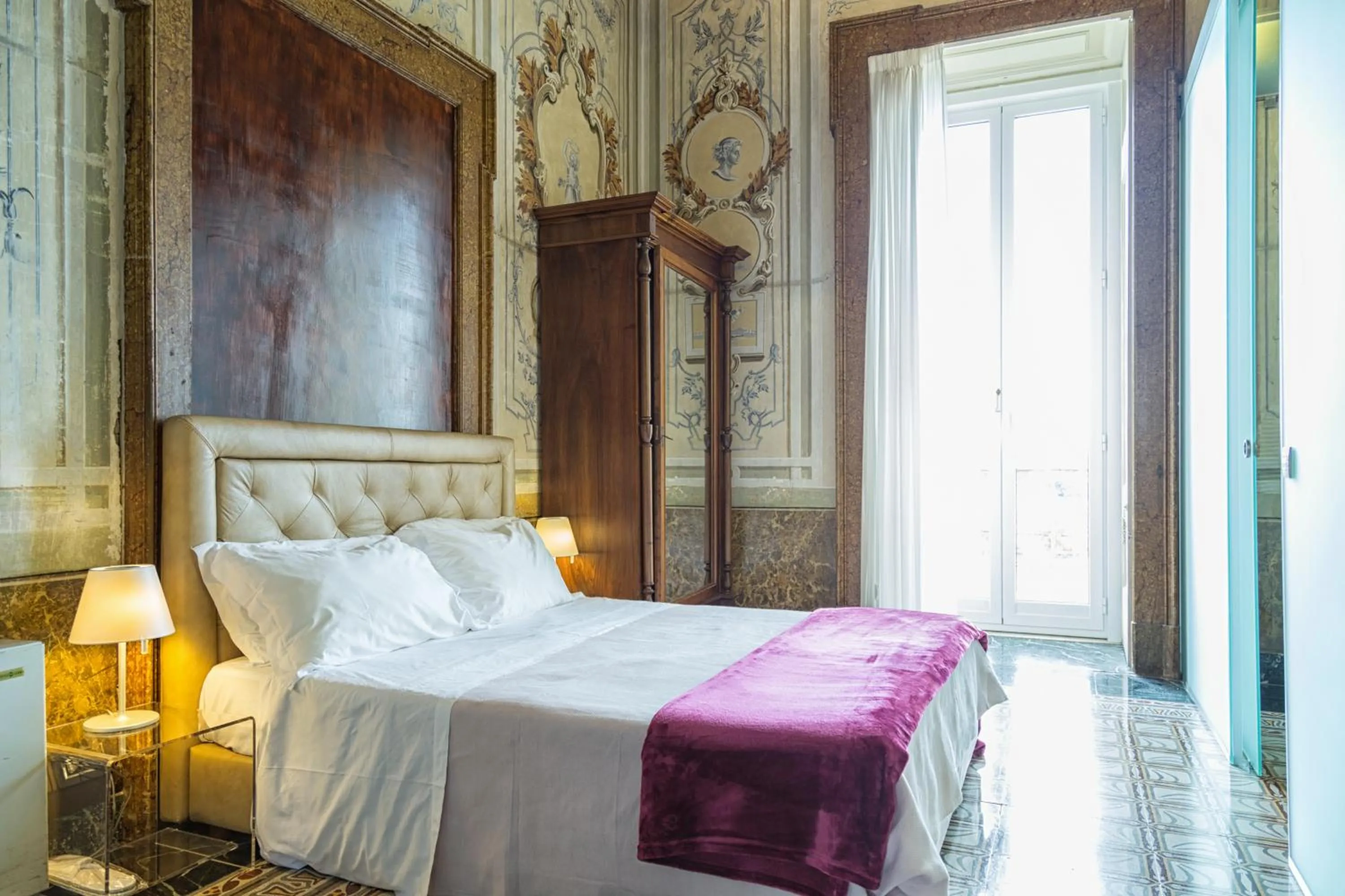 Bed in Villa Signorini Hotel