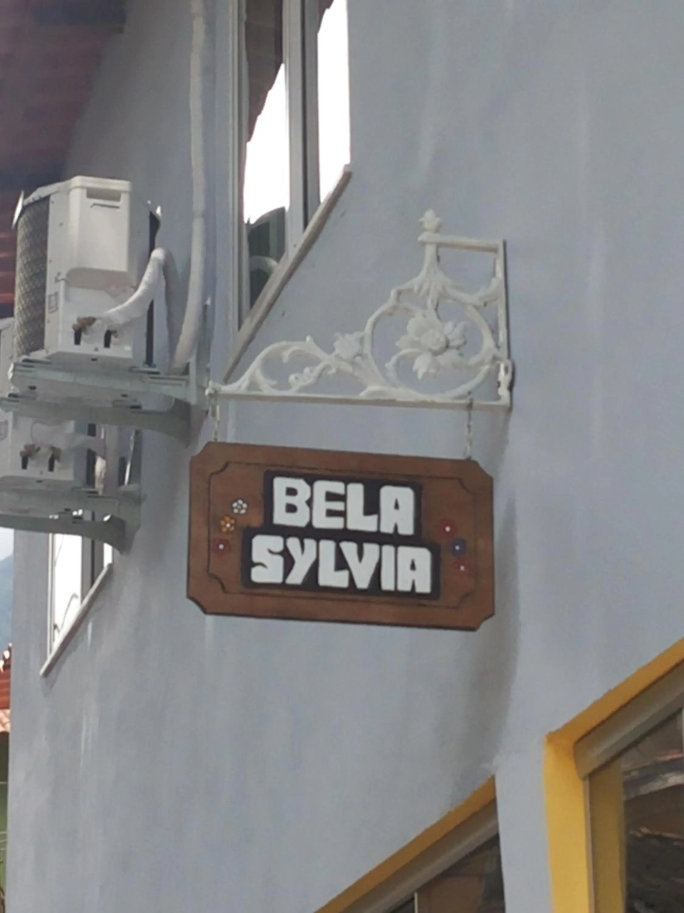Property building in Bela Sylvia Suites